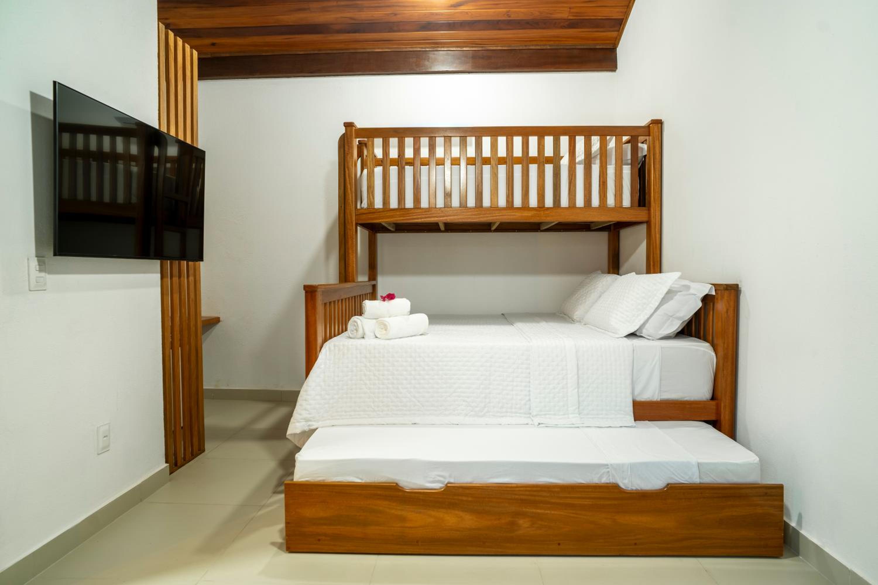 Family Suite with Balcony photo 3