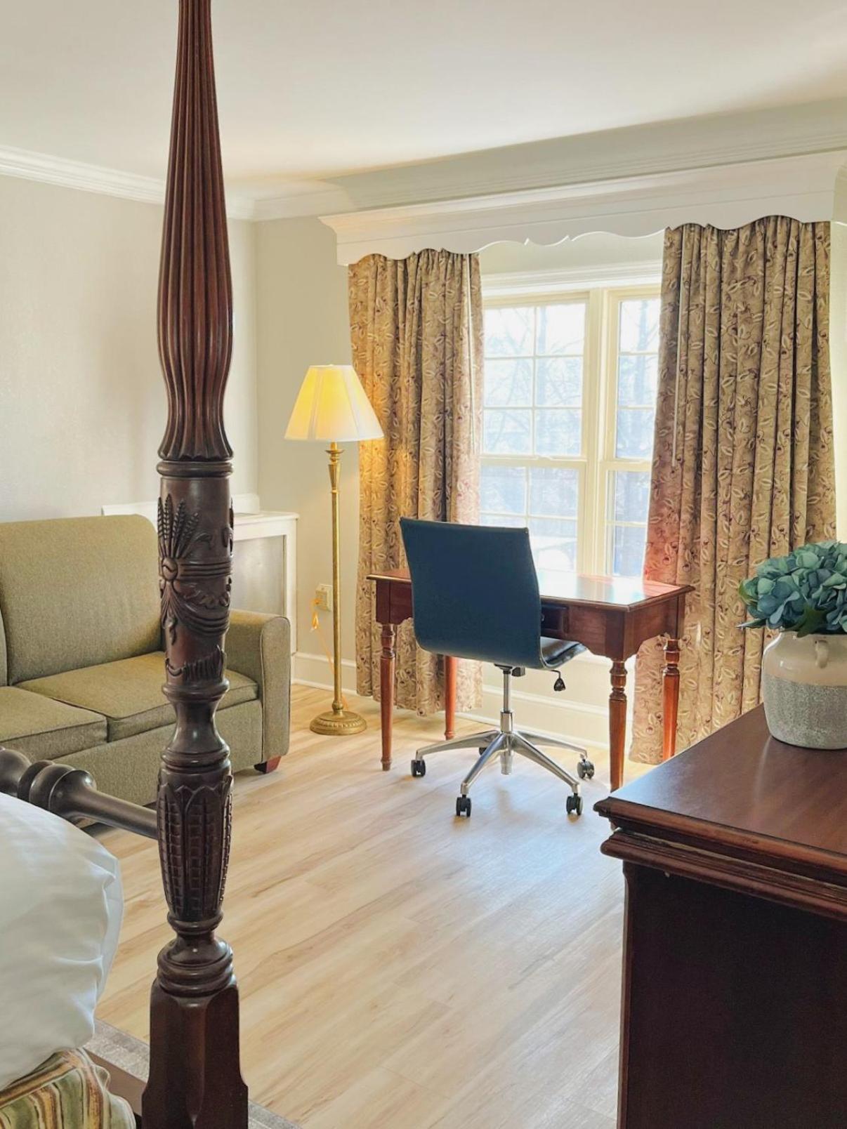 Executive Queen Room - Photo 3
