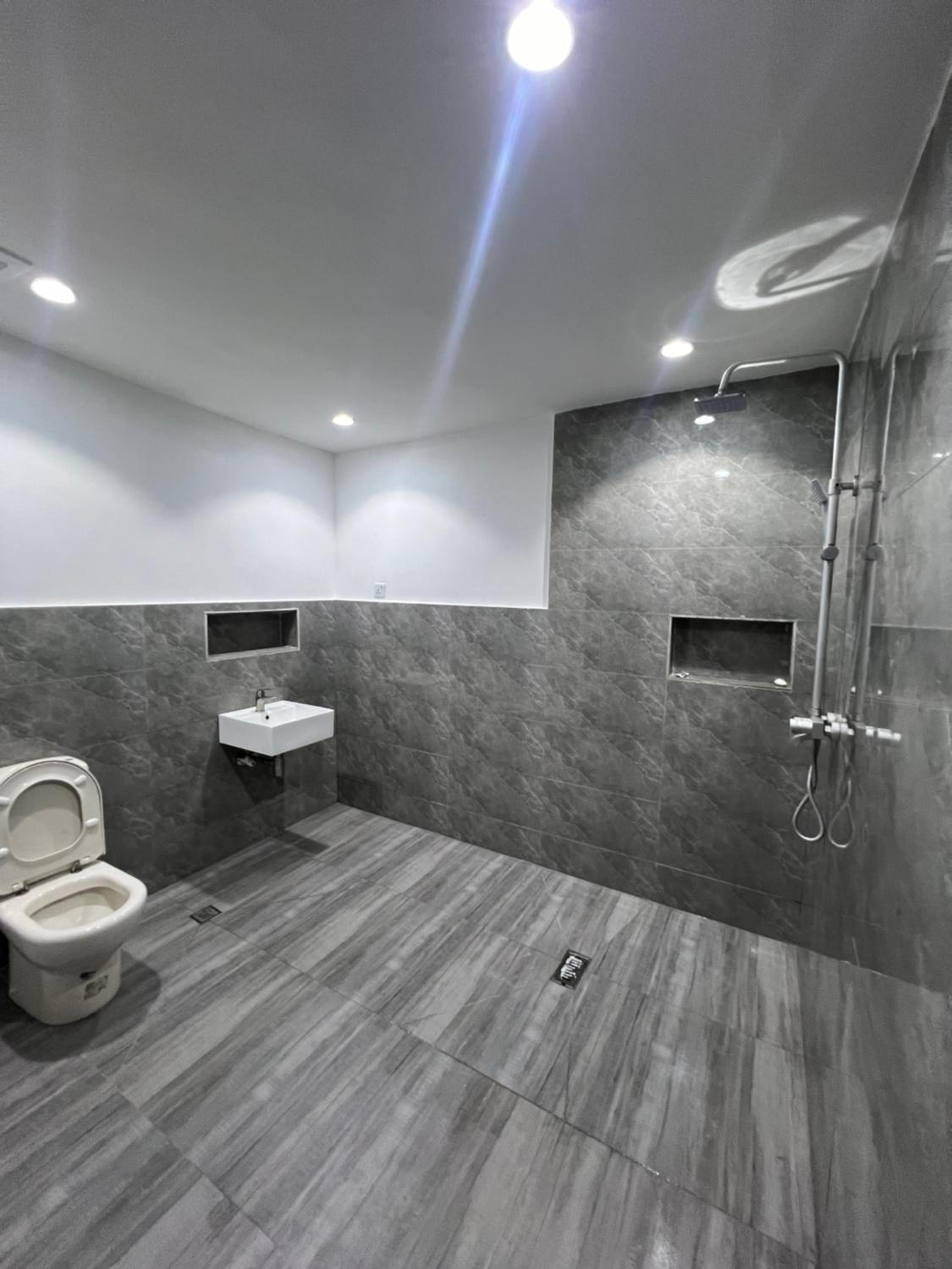 Classic One-Bedroom Apartment With King Bed photo 3