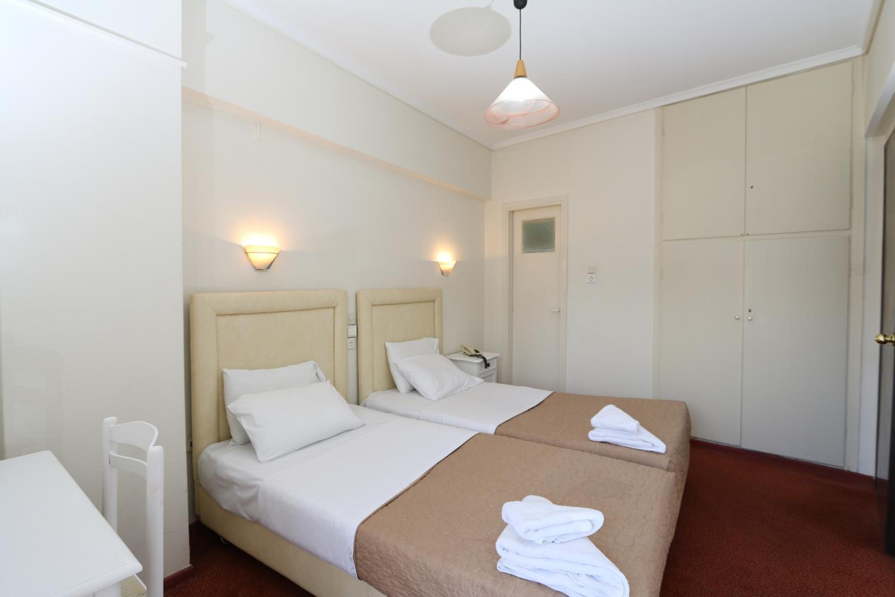 Twin Room photo 2