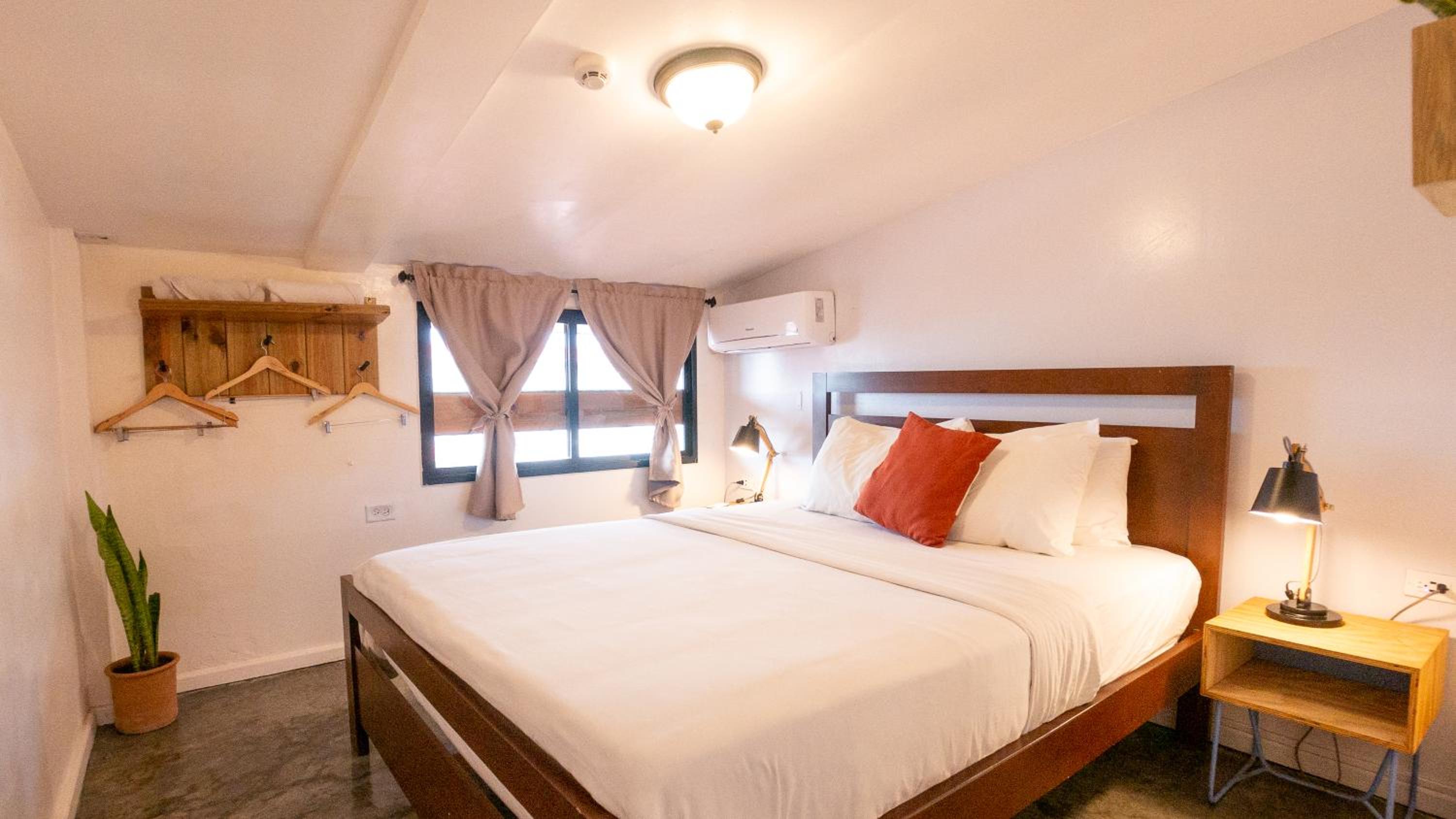 Economy Standard Room