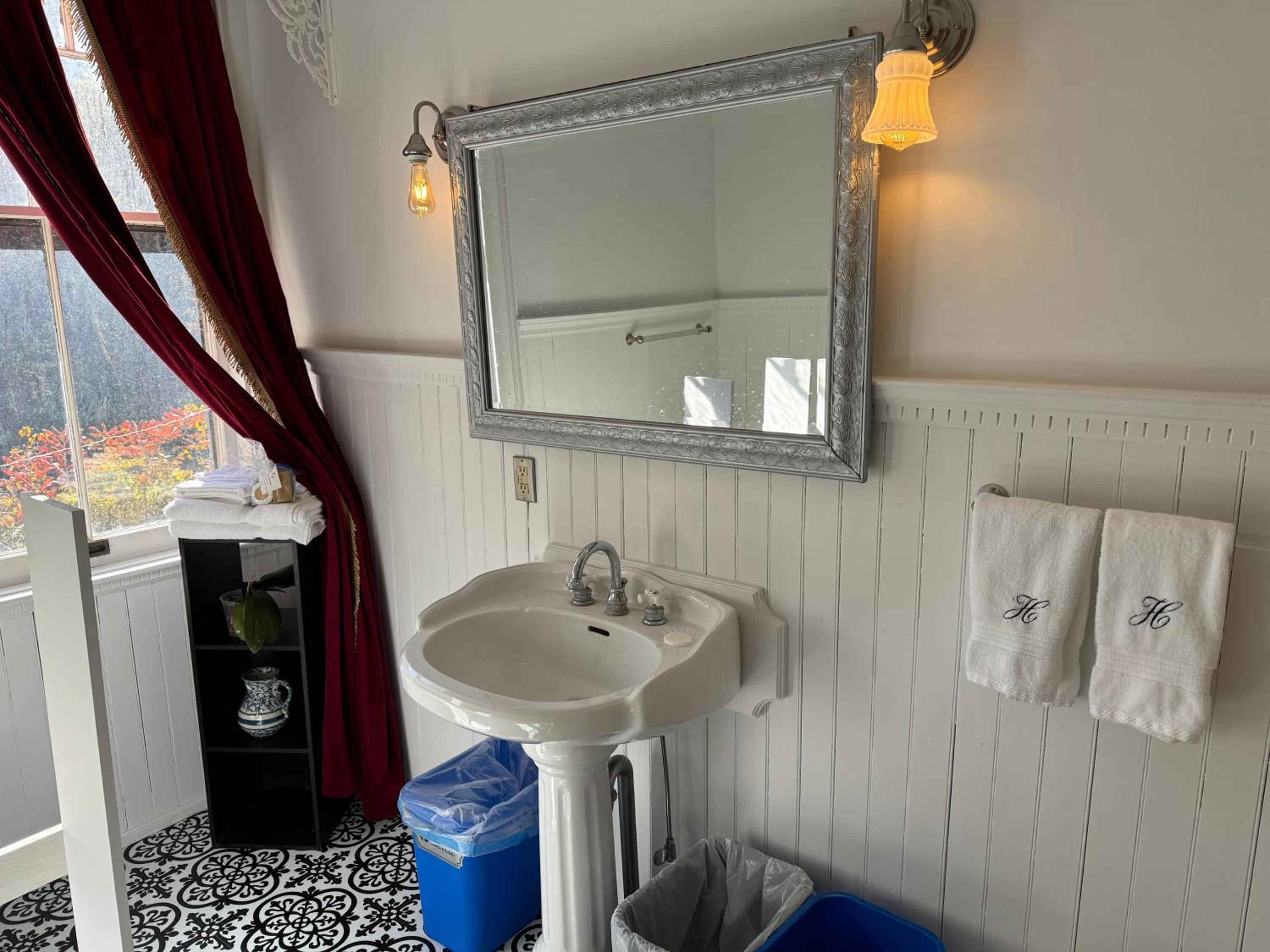 Superior King Room photo 3
