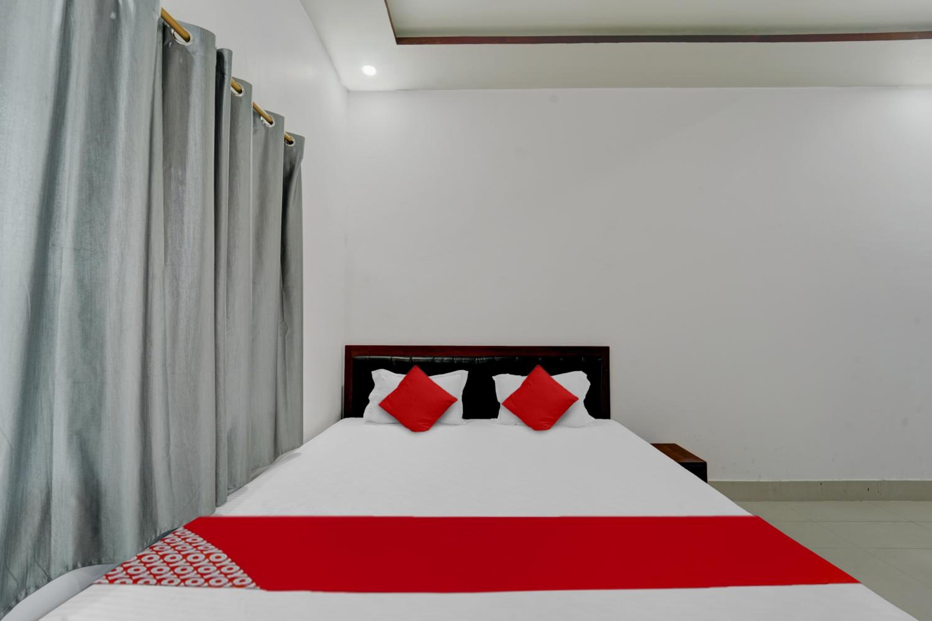 Standard Double Room photo 3