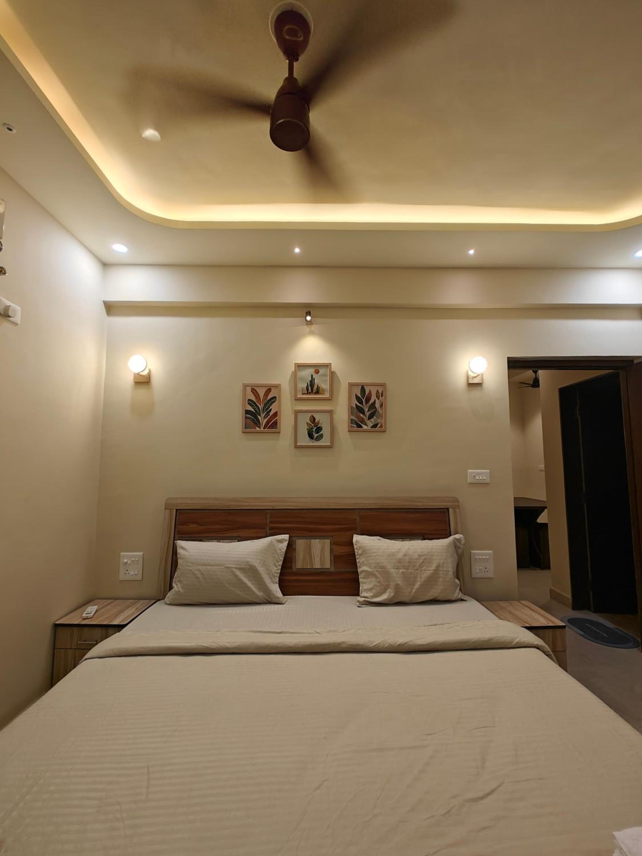 One-Bedroom House photo 1