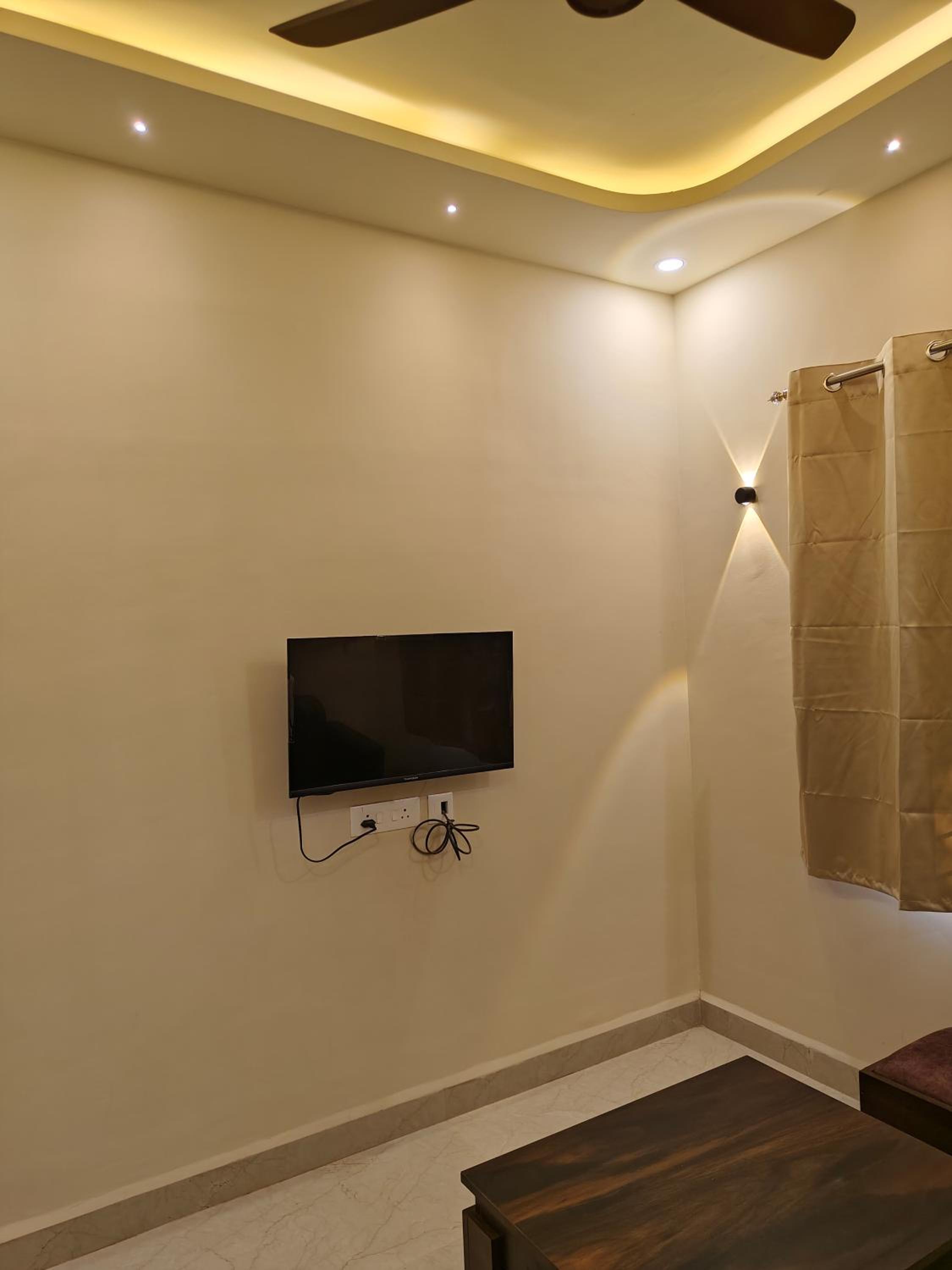 One-Bedroom House photo 3