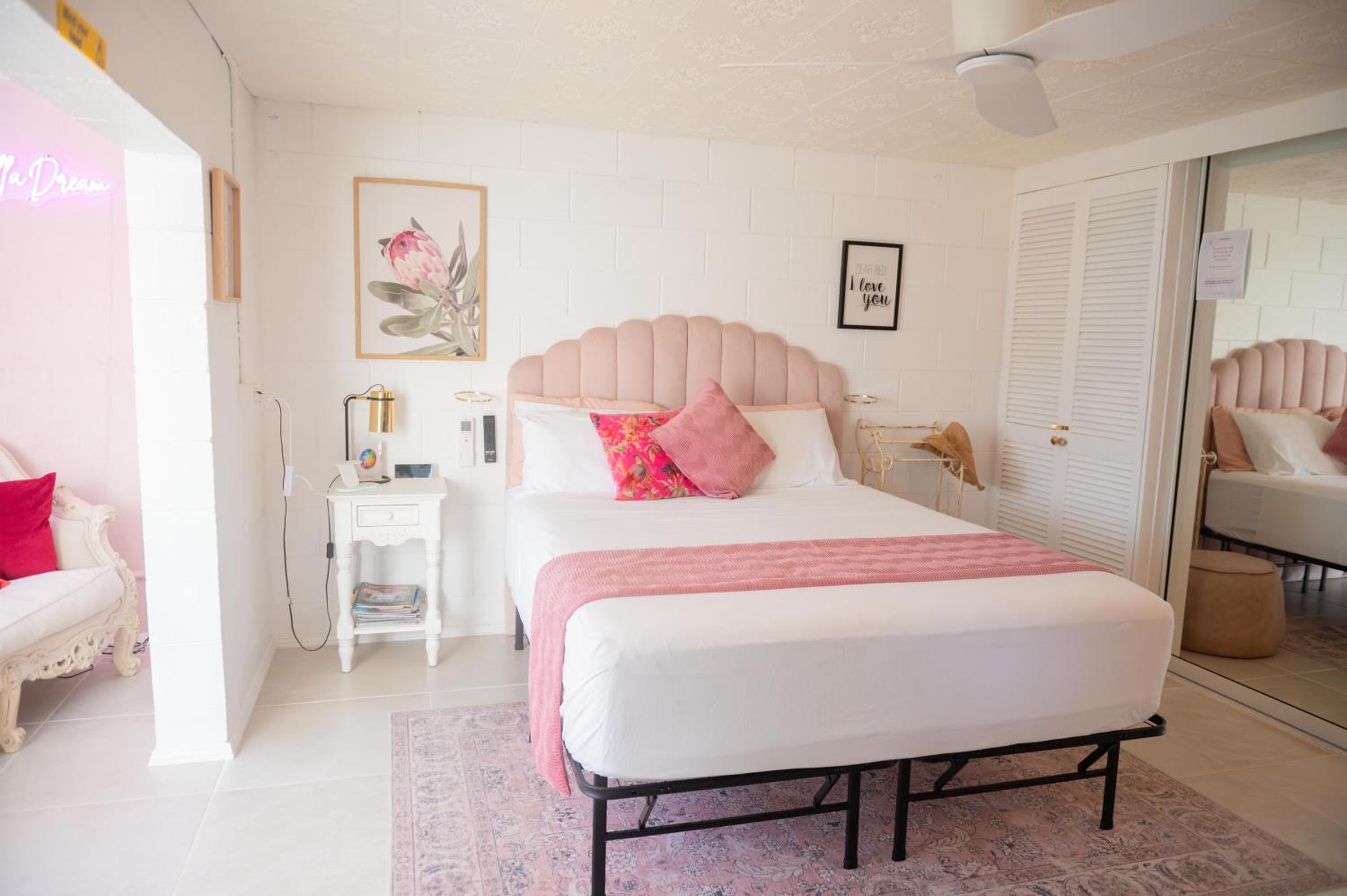 Double Room with Sea View photo 2
