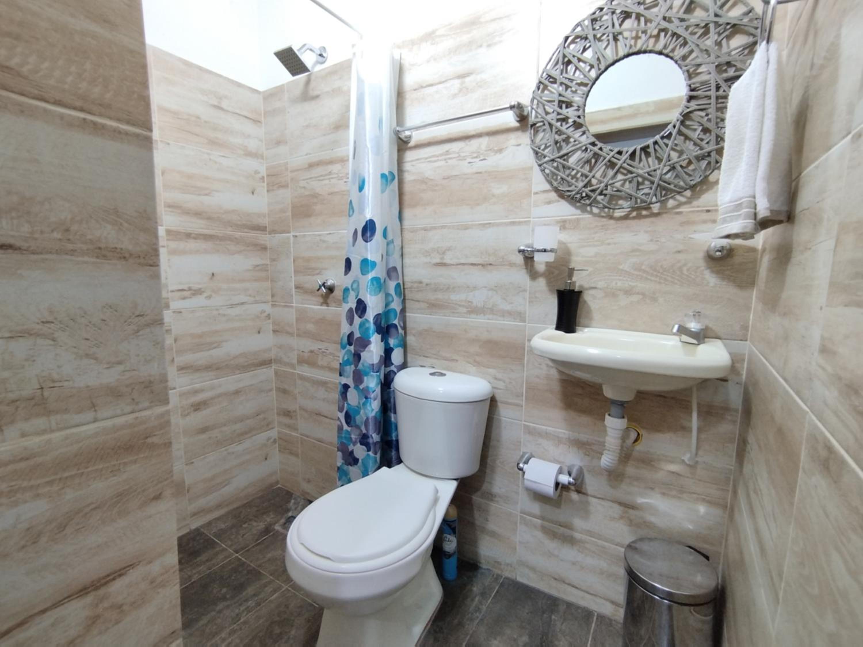 Double Room with Private Bathroom photo 3