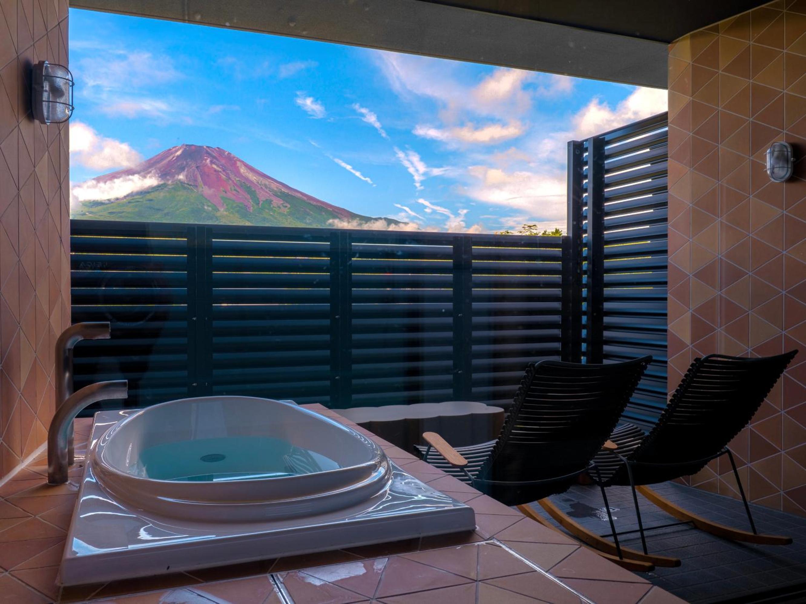 Suite B Mt.Fuji View - Photo 3
