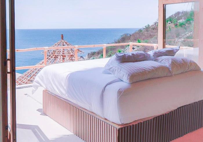 Deluxe Bungalow with Sea View photo 2