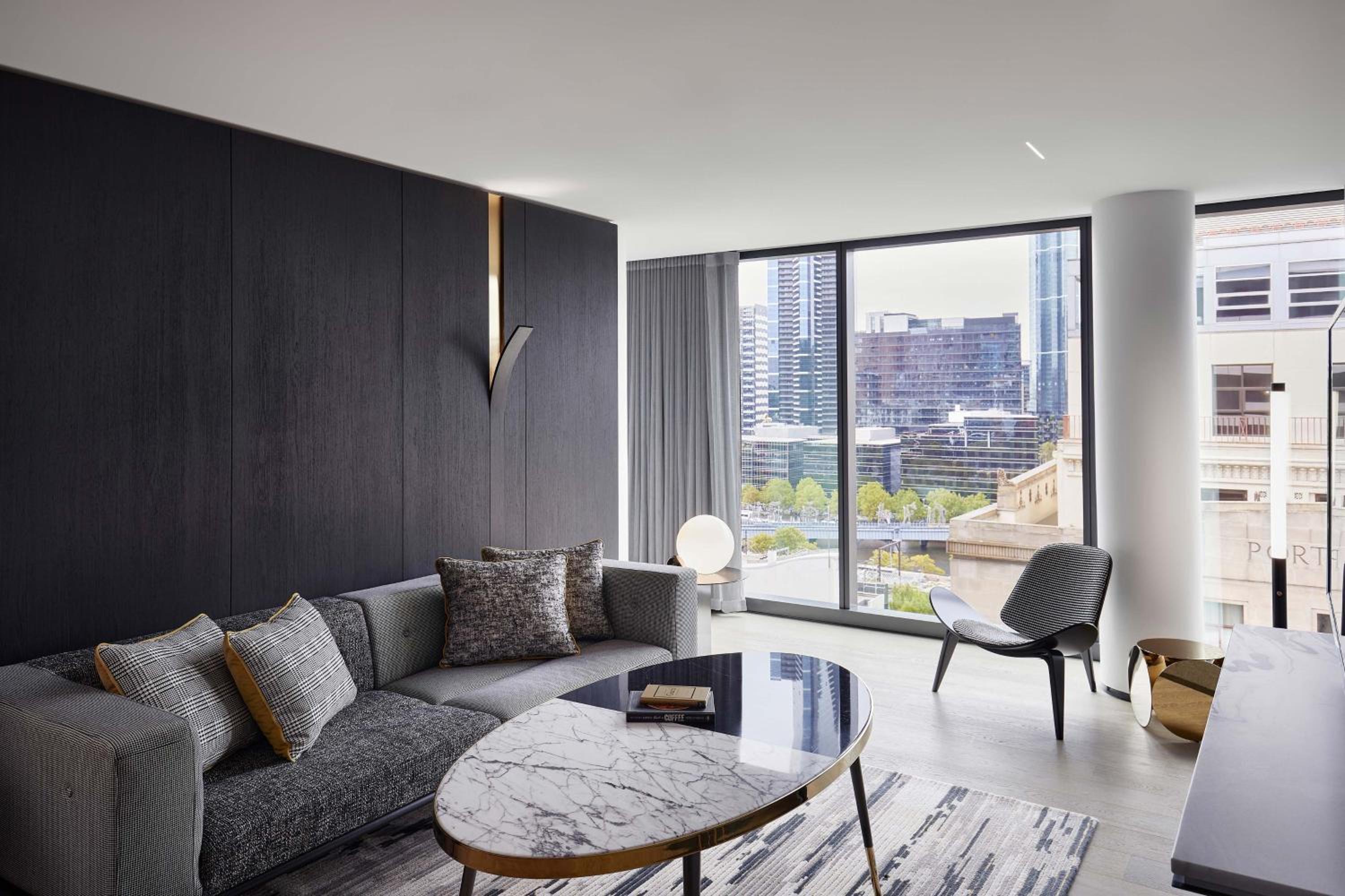 Supreme Suite, Suite, 1 King Super, Corner Room