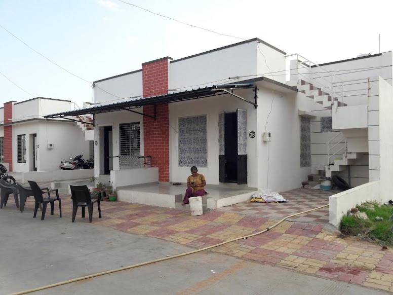 Two-Bedroom House photo 1