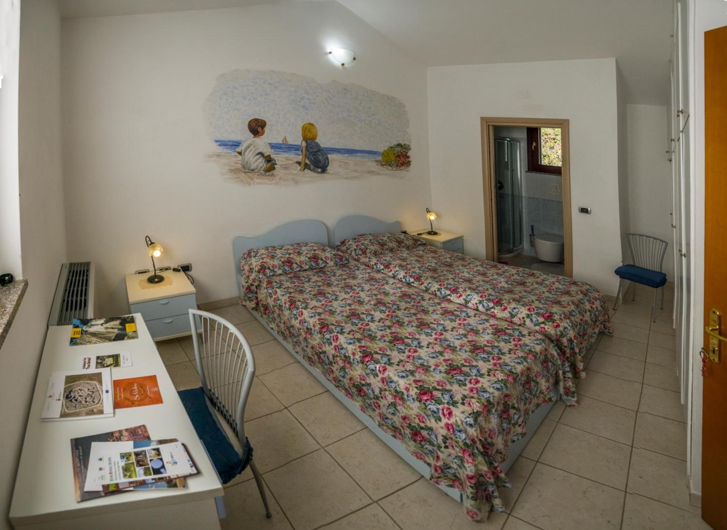Double or Twin Room photo 2