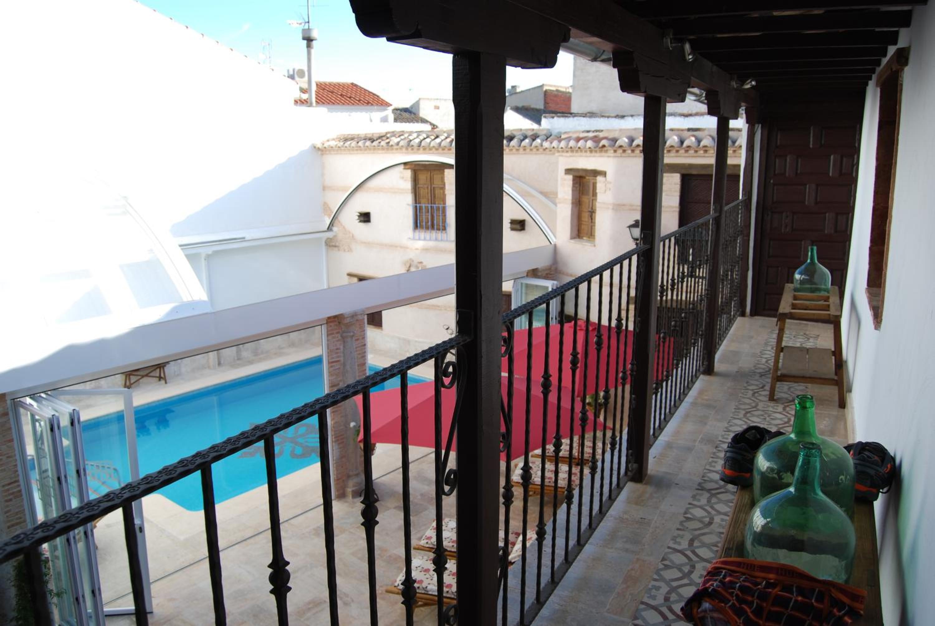 Suite - Photo 5