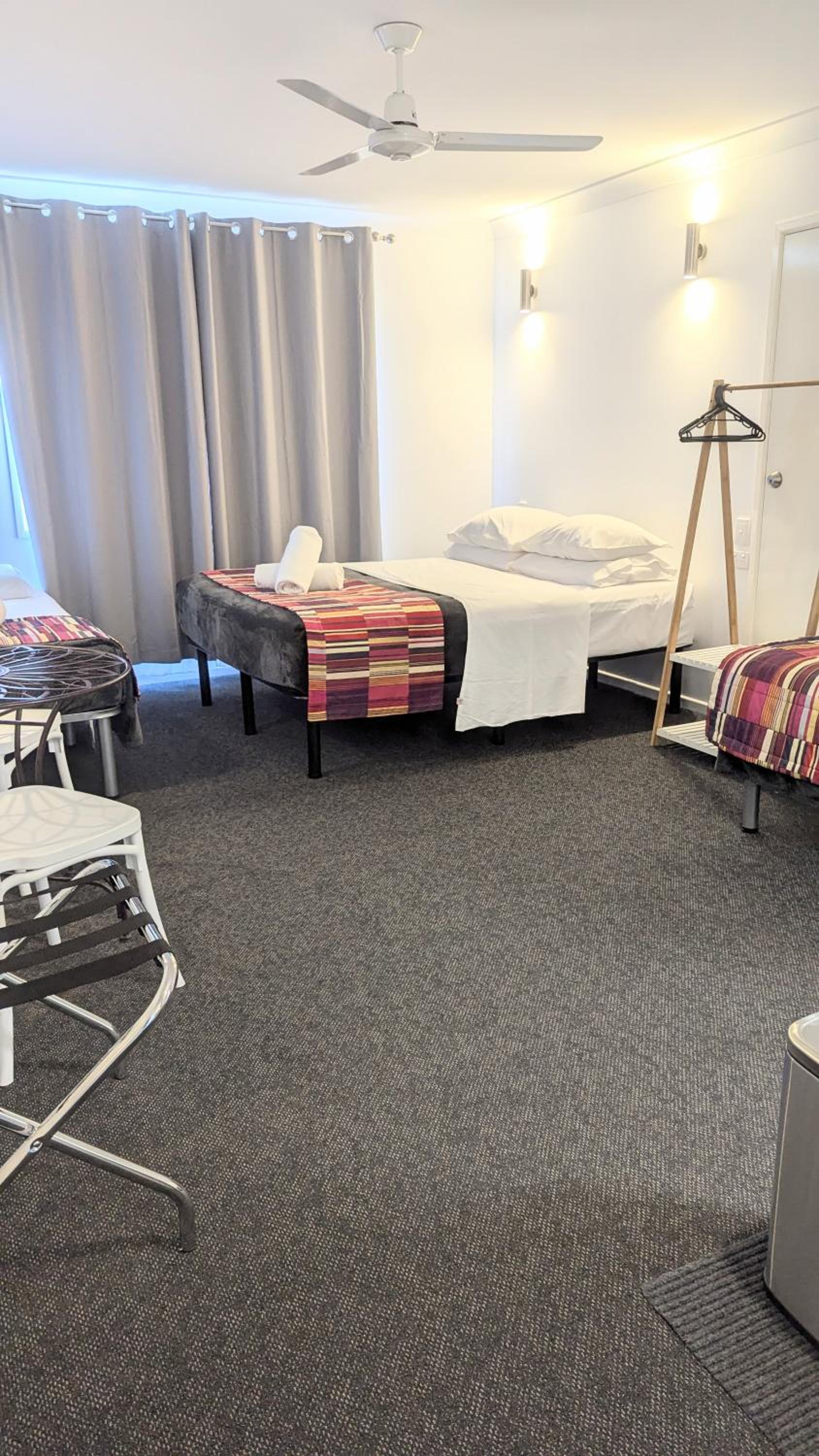 Deluxe Quadruple Room - Photo 3