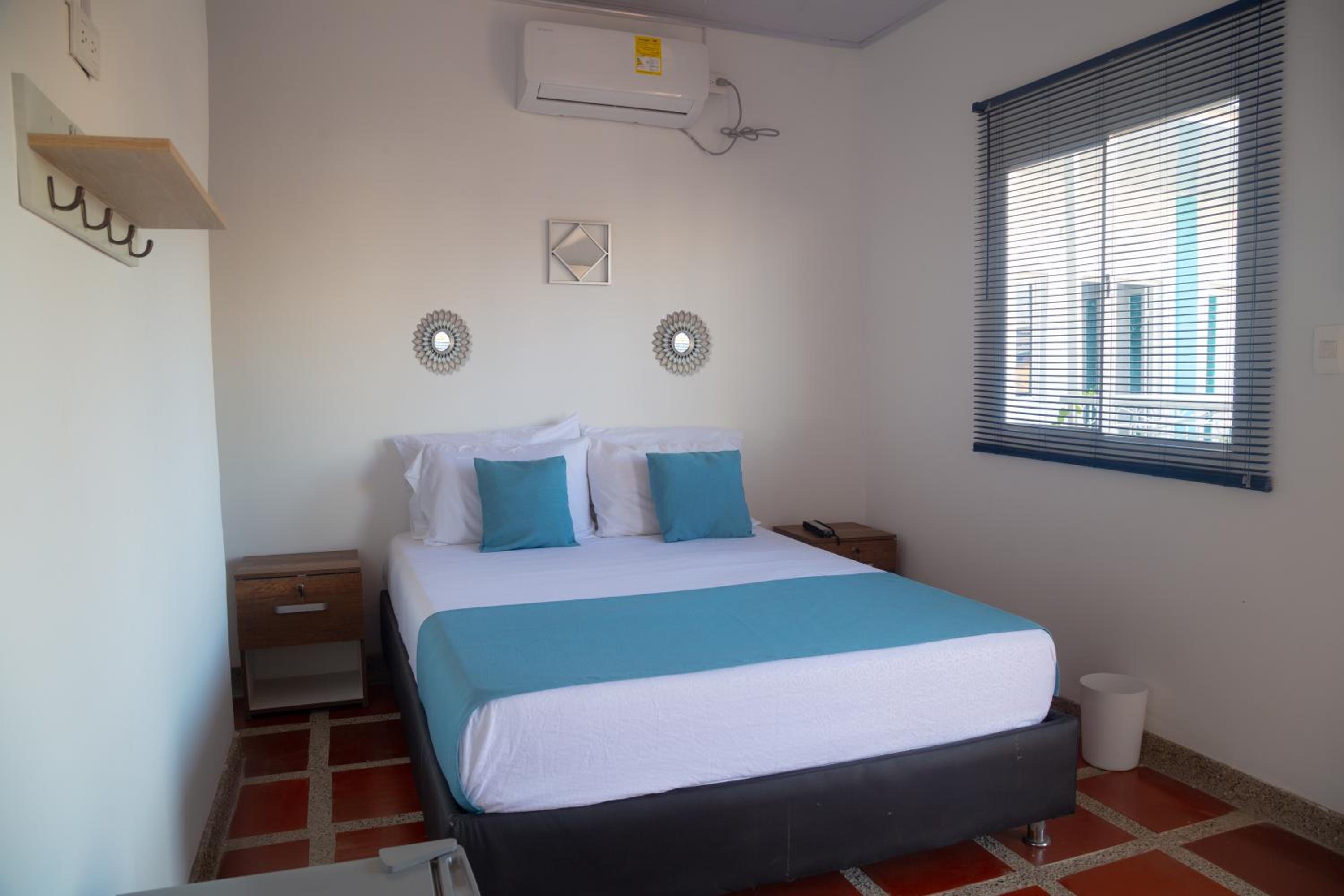 Double Room with Private Bathroom photo 3