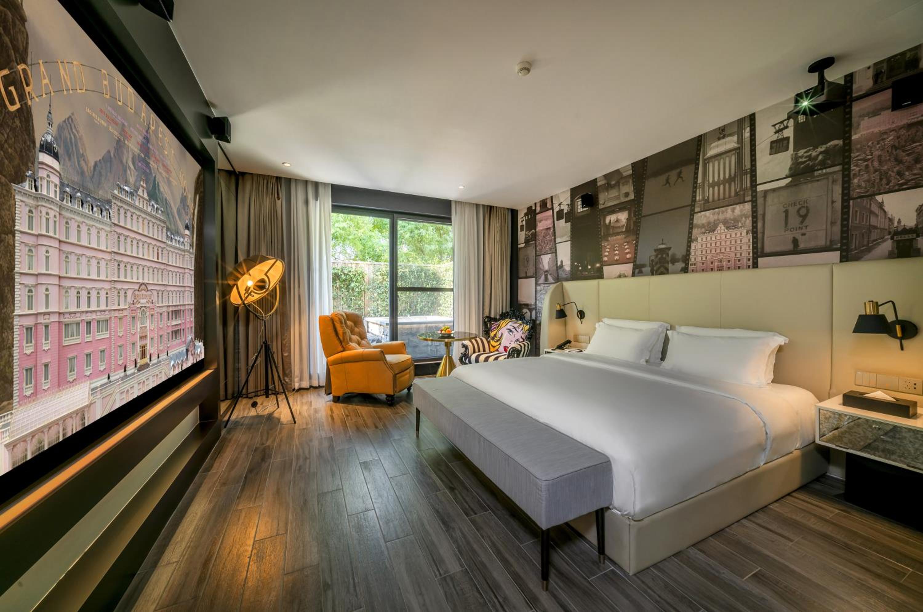 Deluxe Double Room with Bath