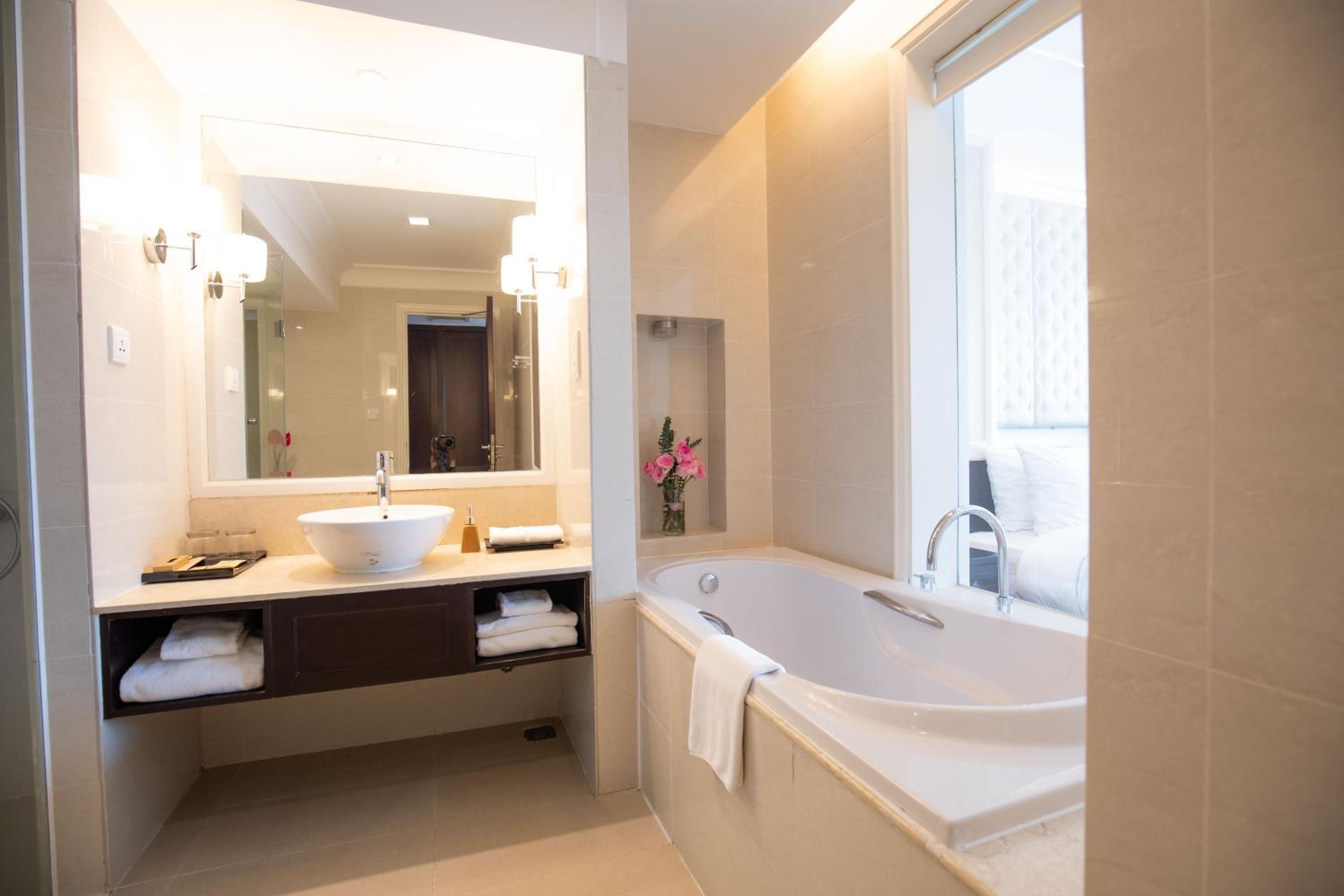 Family Junior Suite - Photo 6