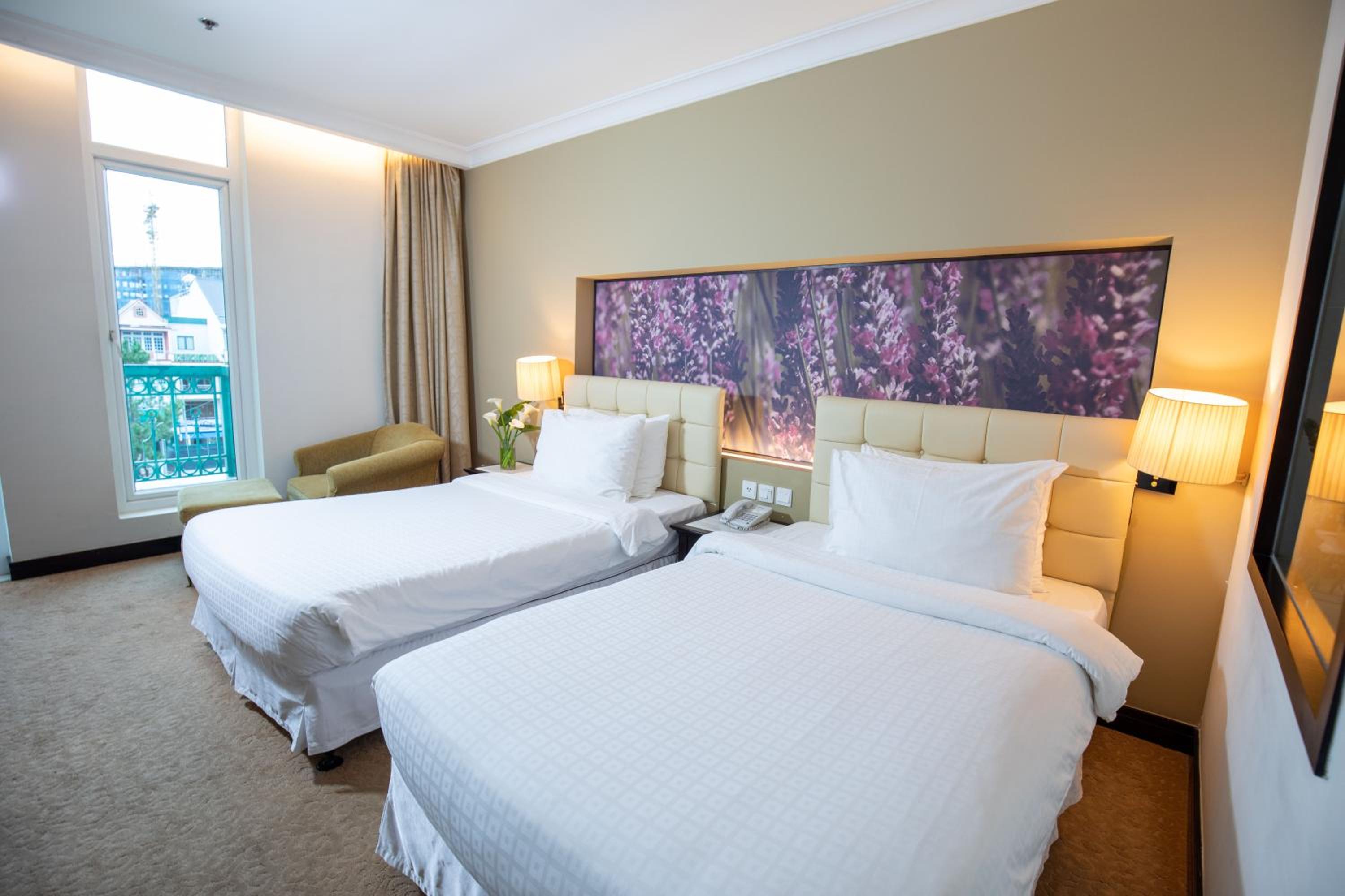 Superior Twin Room - Photo 4