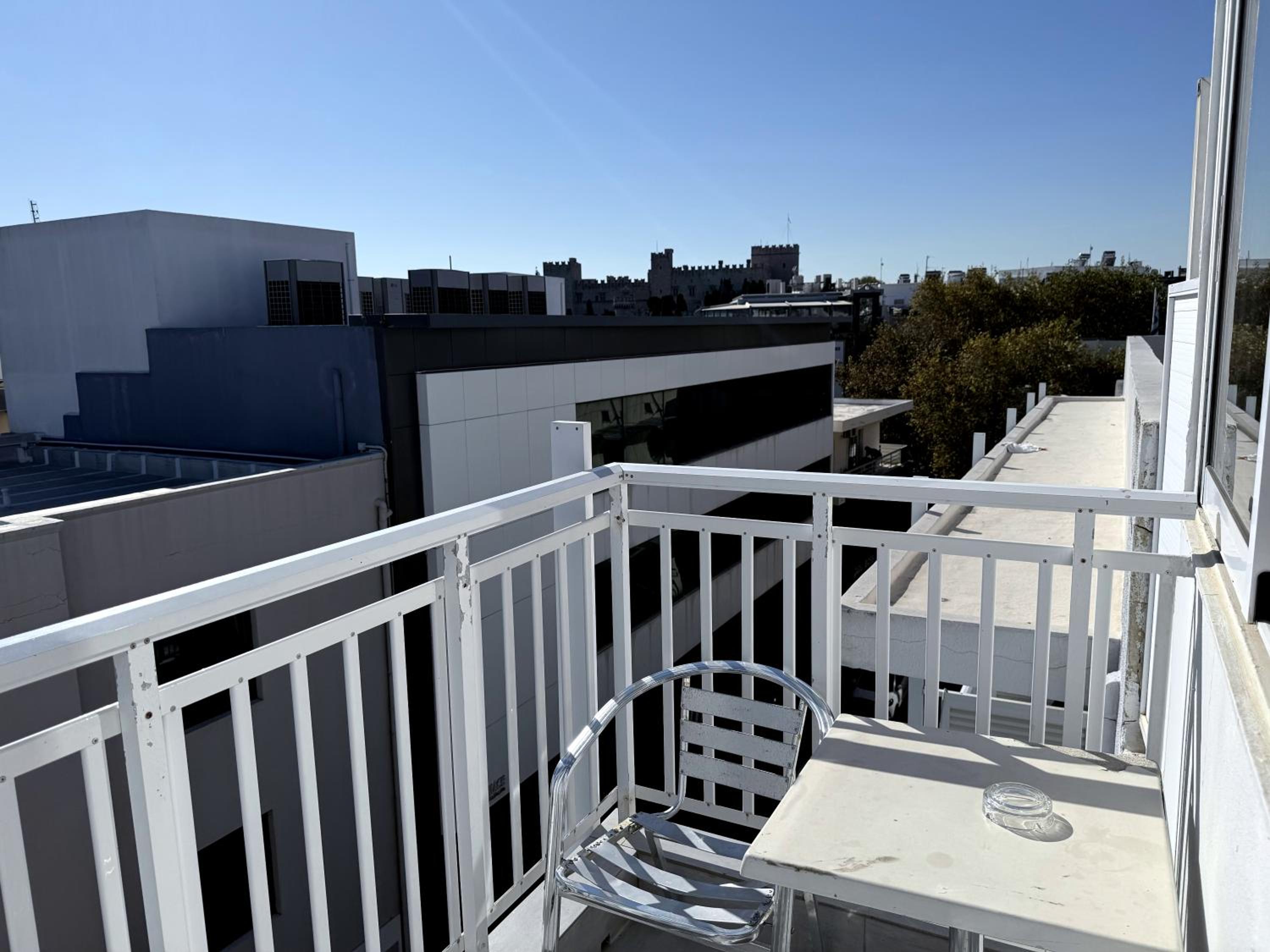 Superior Room with City and Sea View - Photo 23