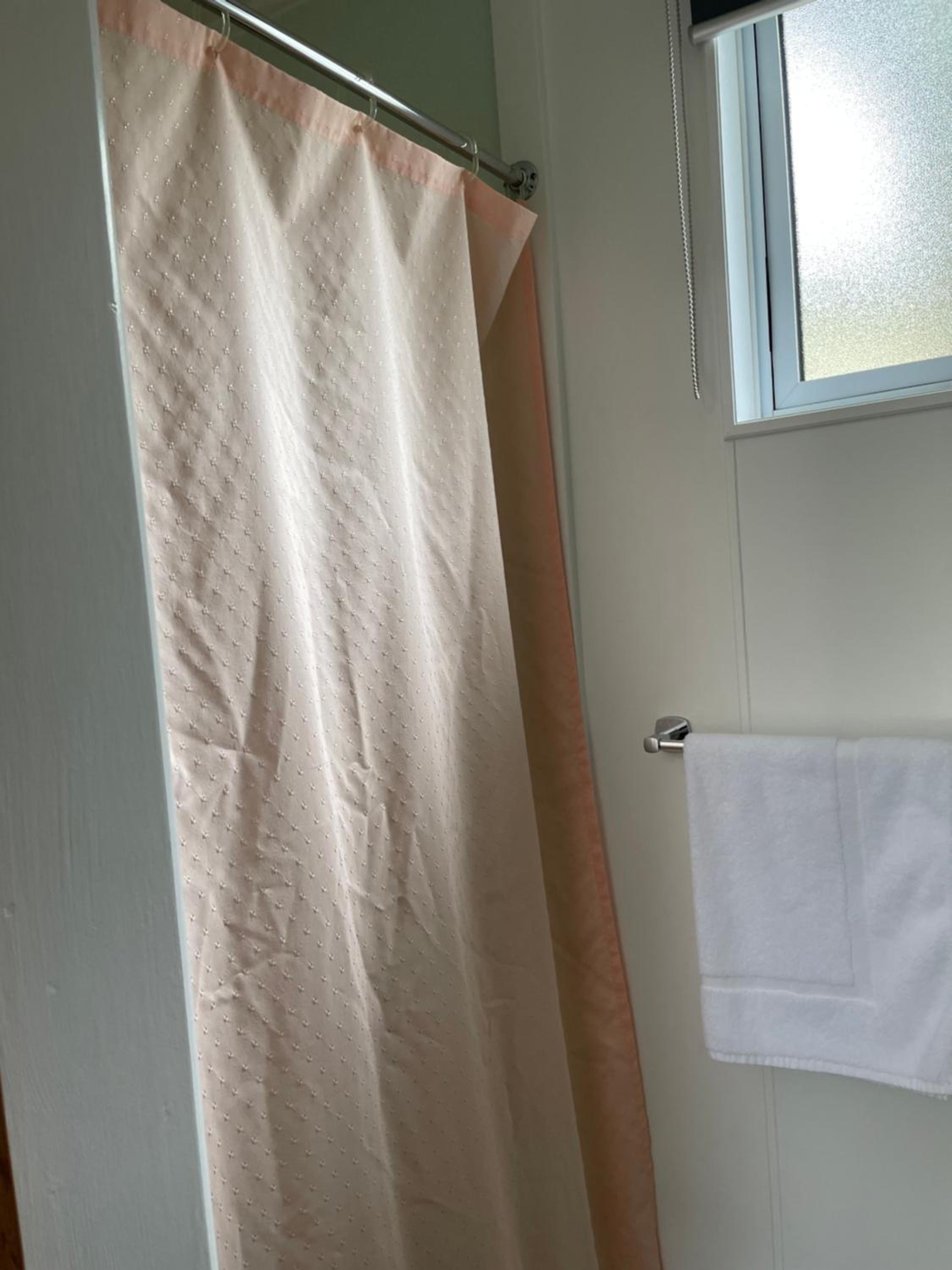 Standard Double Room - Photo 5