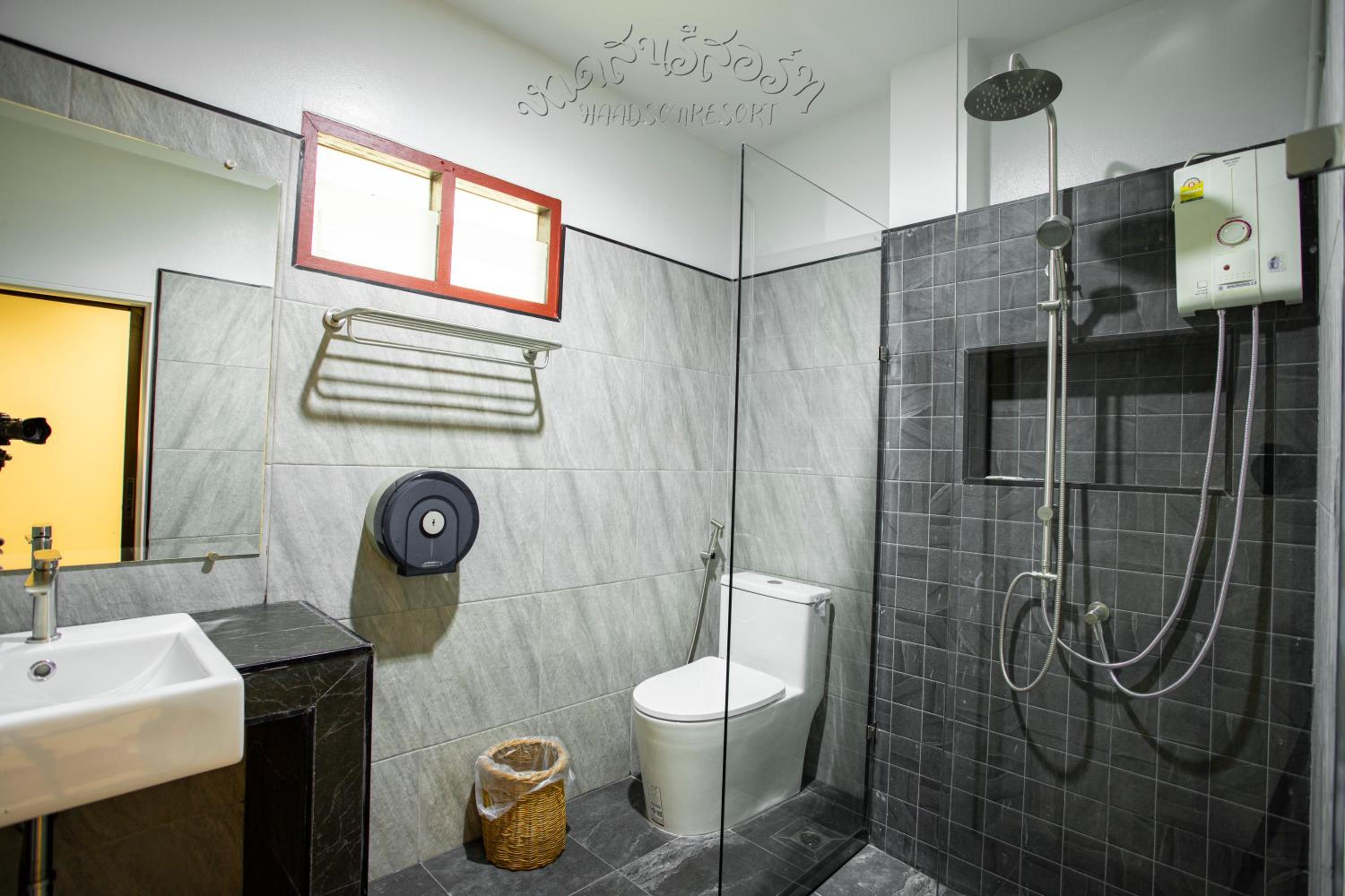 Twin Room with Sea View - Photo 2