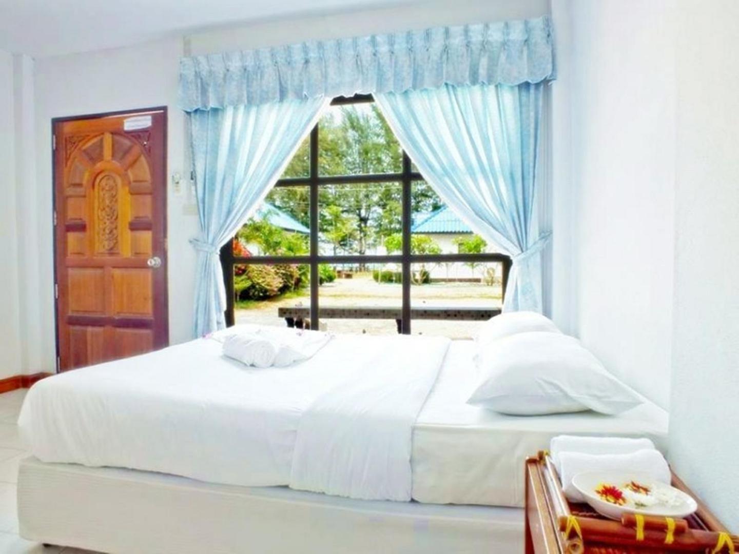 Standard Double Room - Photo 2