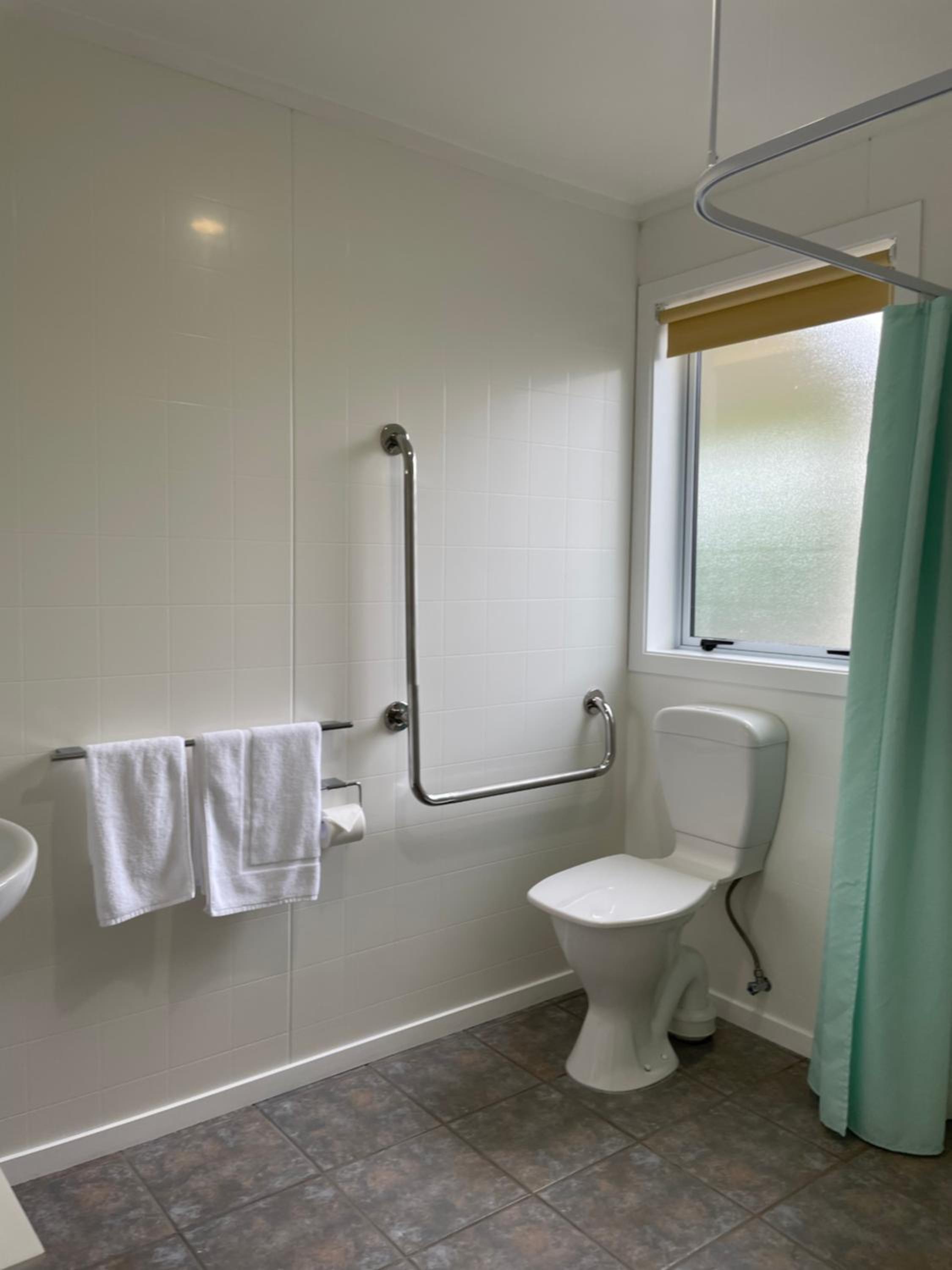 Executive Unit - Photo 4