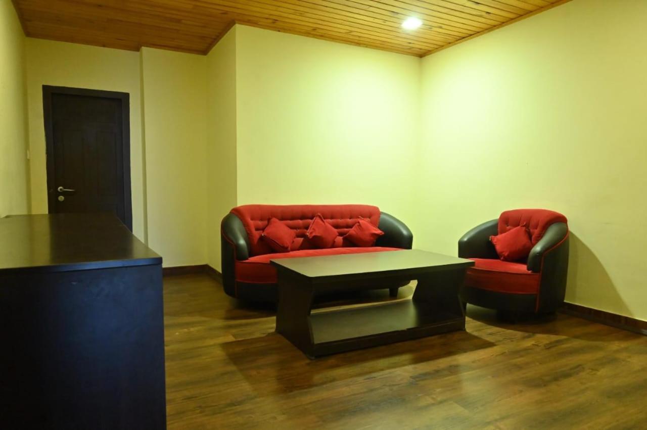 Queen Suite