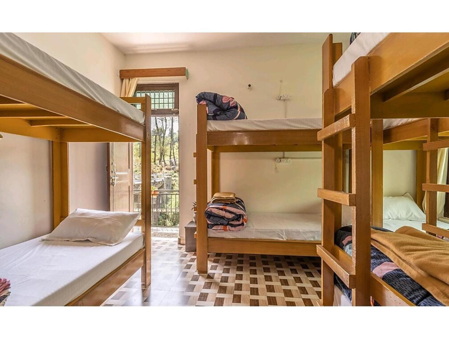 Bed In 6-Bed Female Dormitory Room photo 1