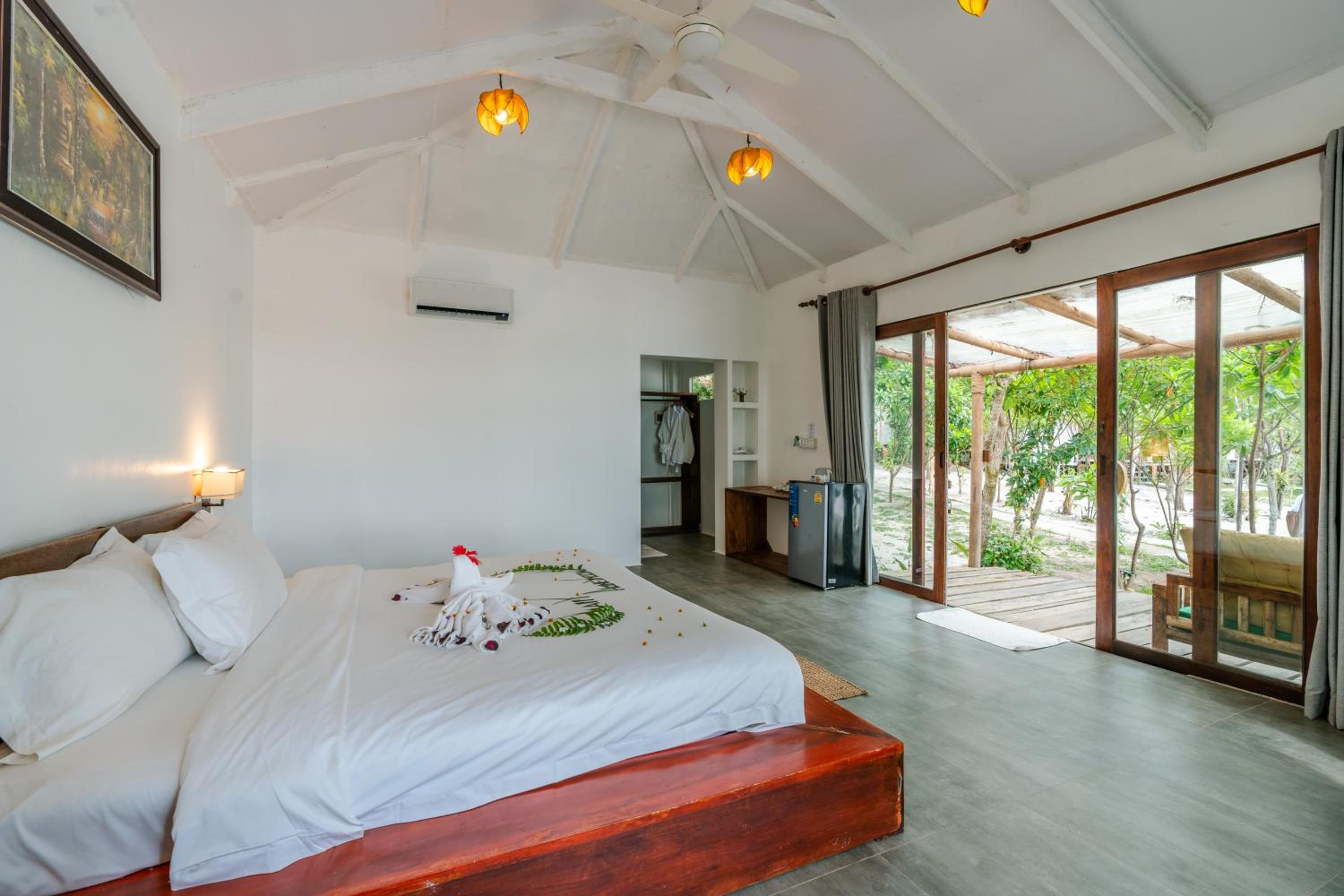 King Room with Sea View - Photo 6