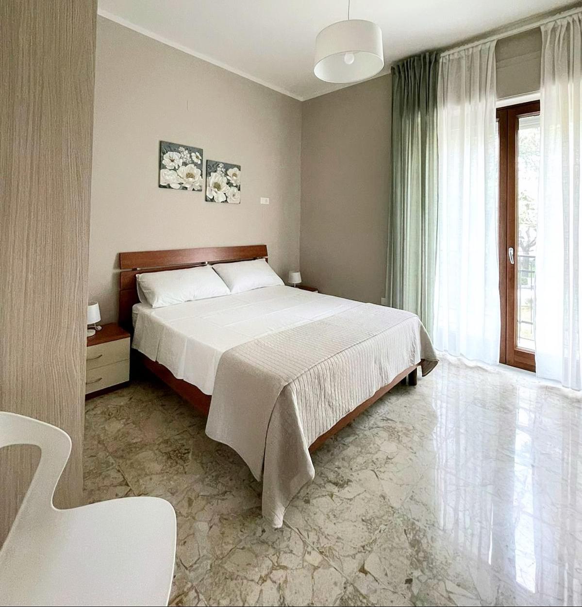 King Room with Balcony photo 1