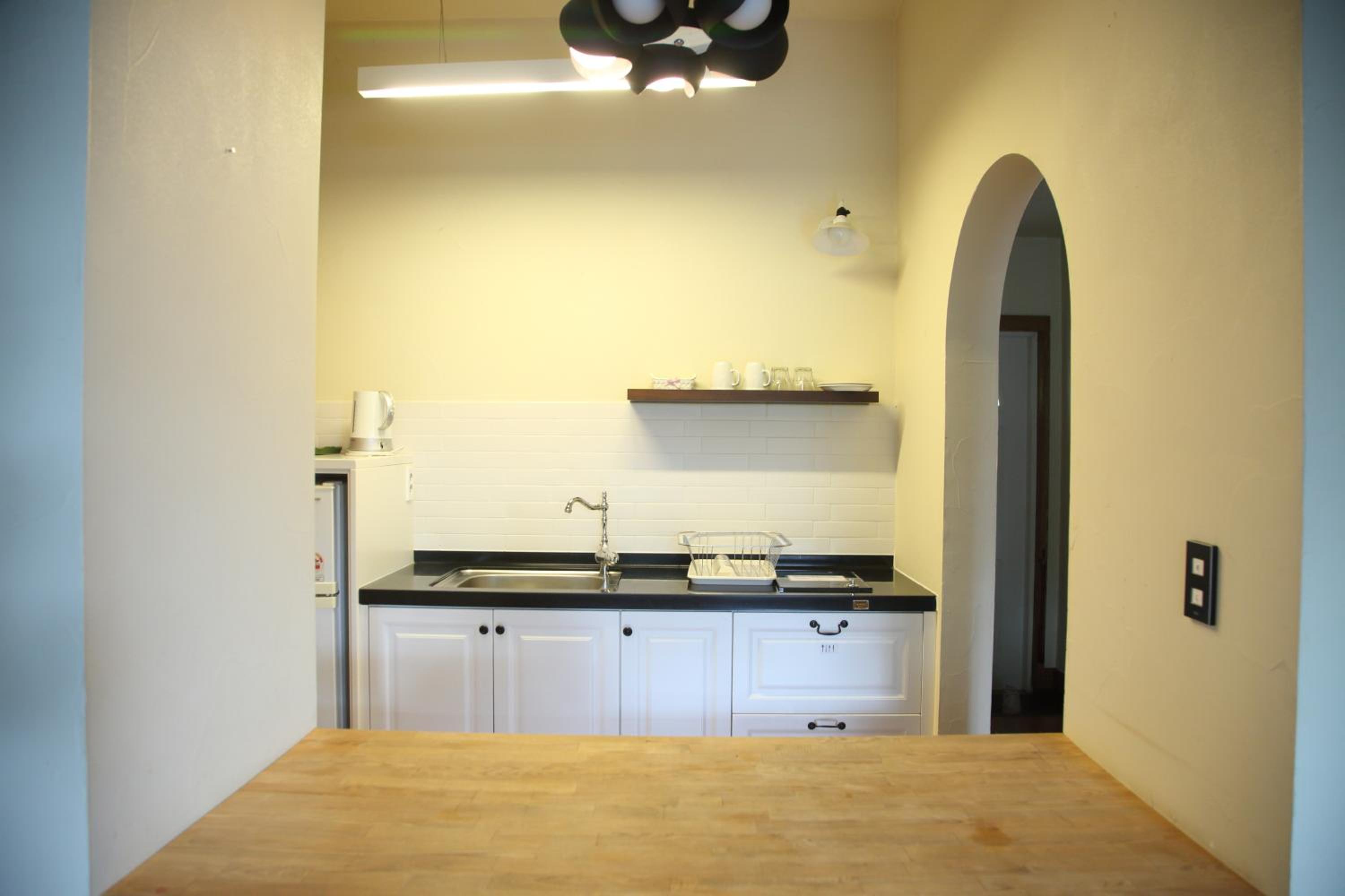Double Room - Photo 6