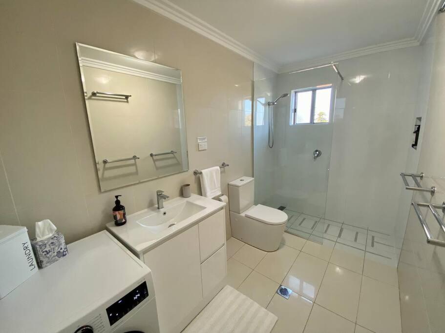 Two-Bedroom Apartment with Terrace photo 2