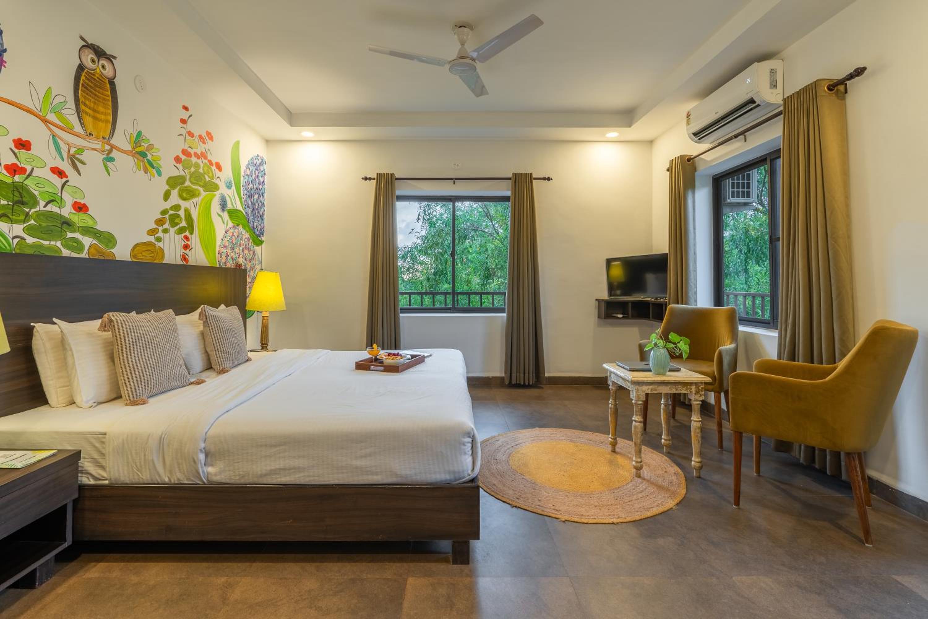 Deluxe King Room