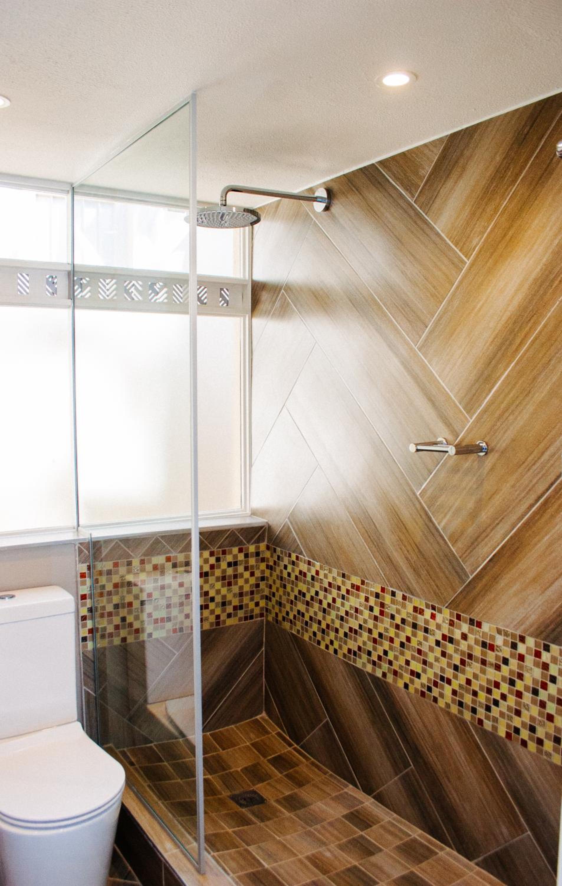 Executive Suite - Photo 5