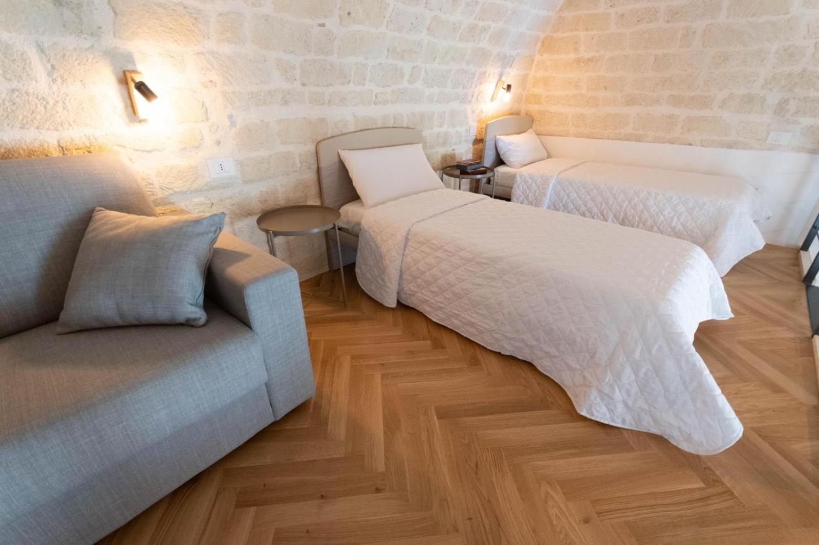 One-Bedroom Loft Apartment with Balcony