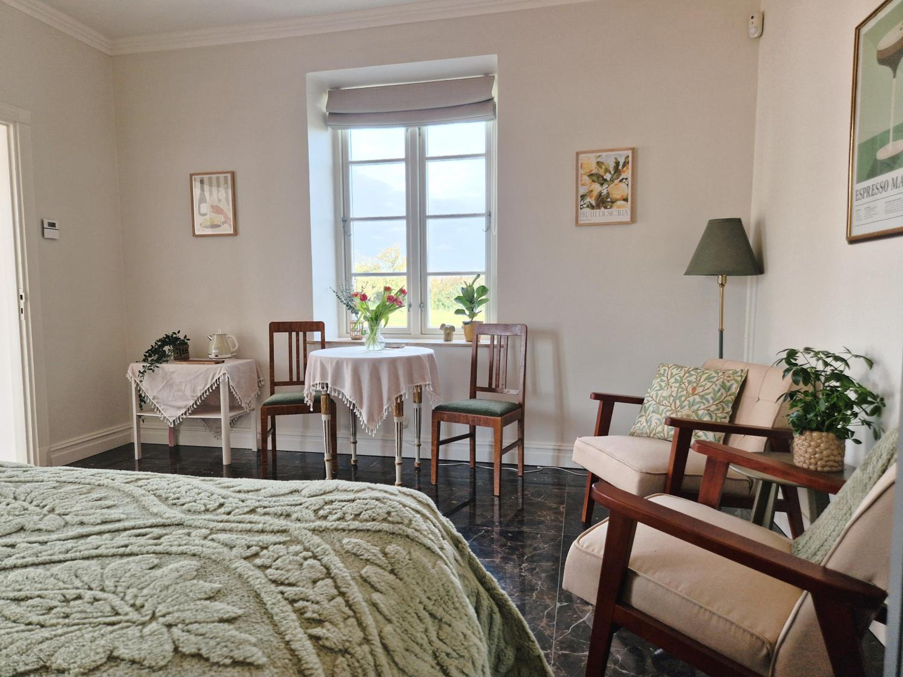 Deluxe Double Room photo 3
