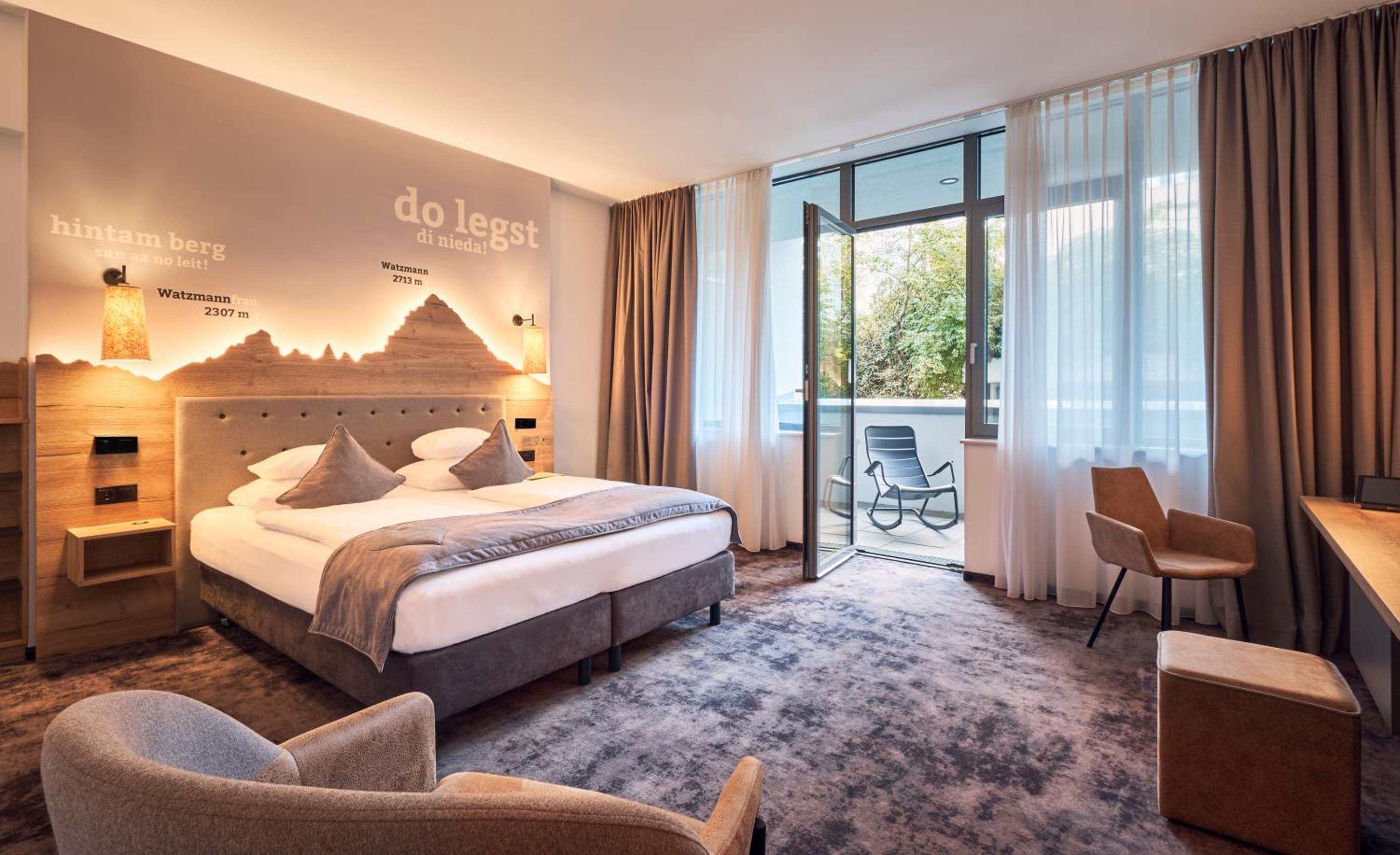 Executive Junior Suite with Walk-In Shower and Balcony