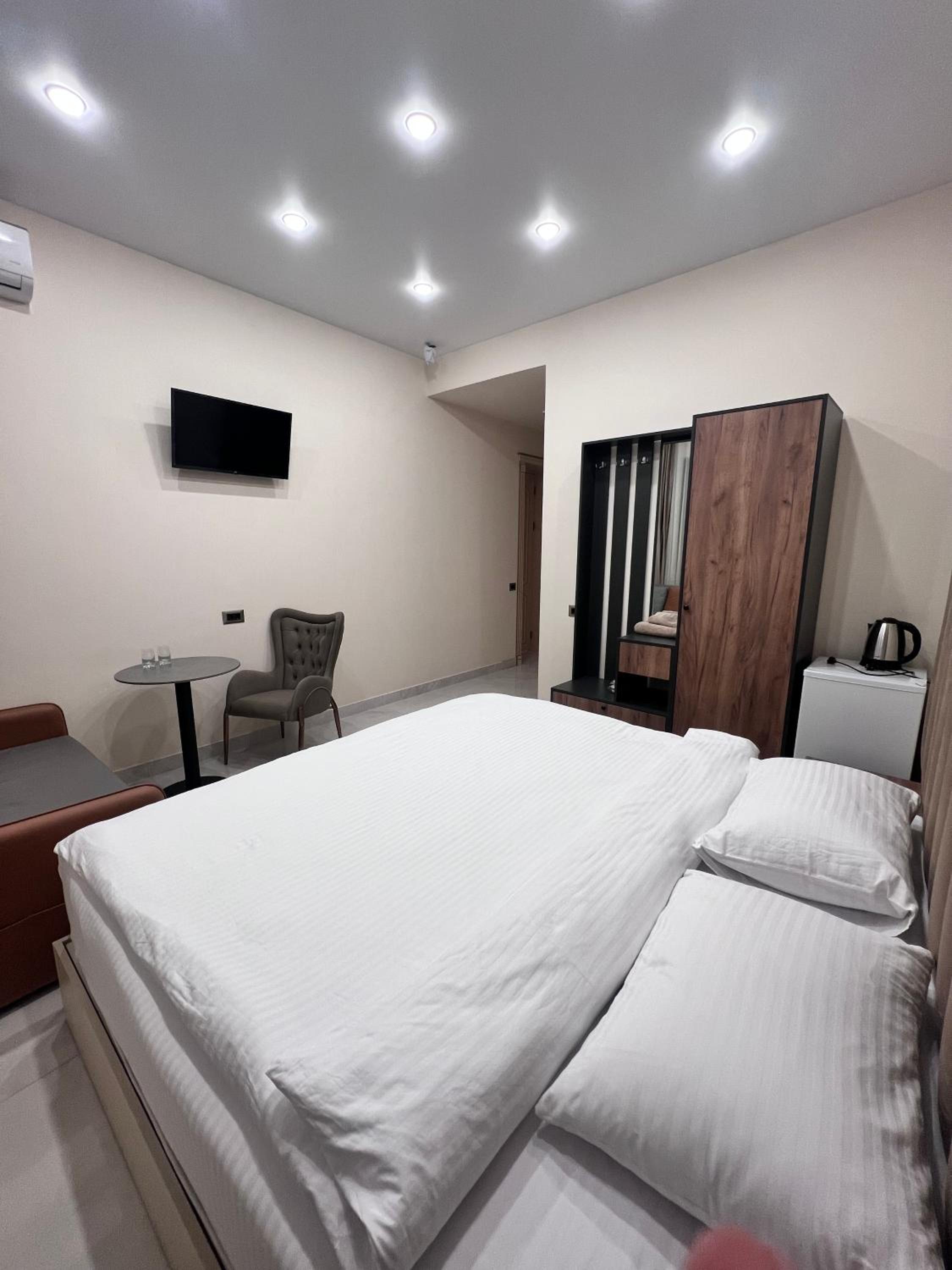 Superior Double Or Twin Room photo 2