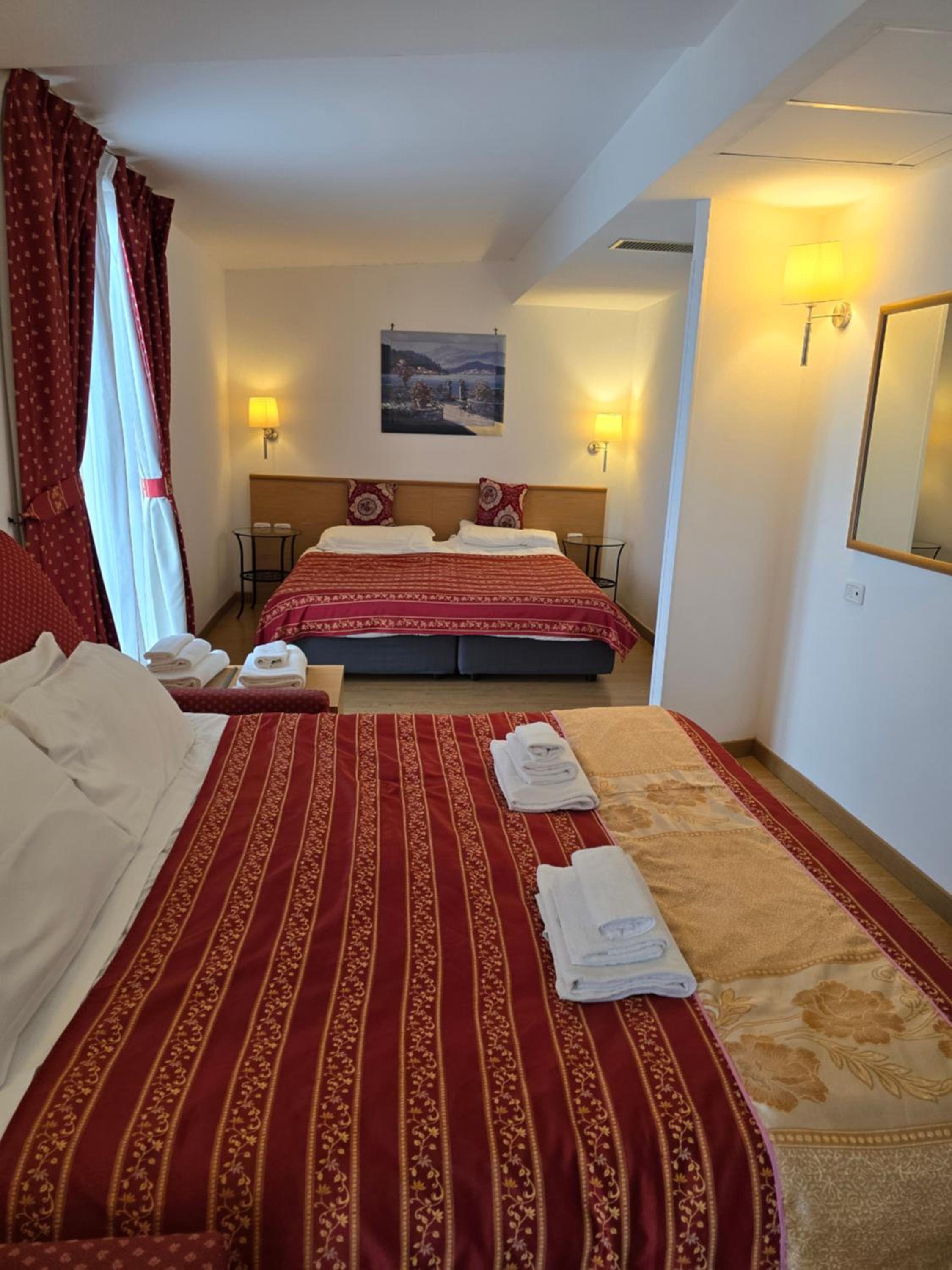 King Suite With Balcony