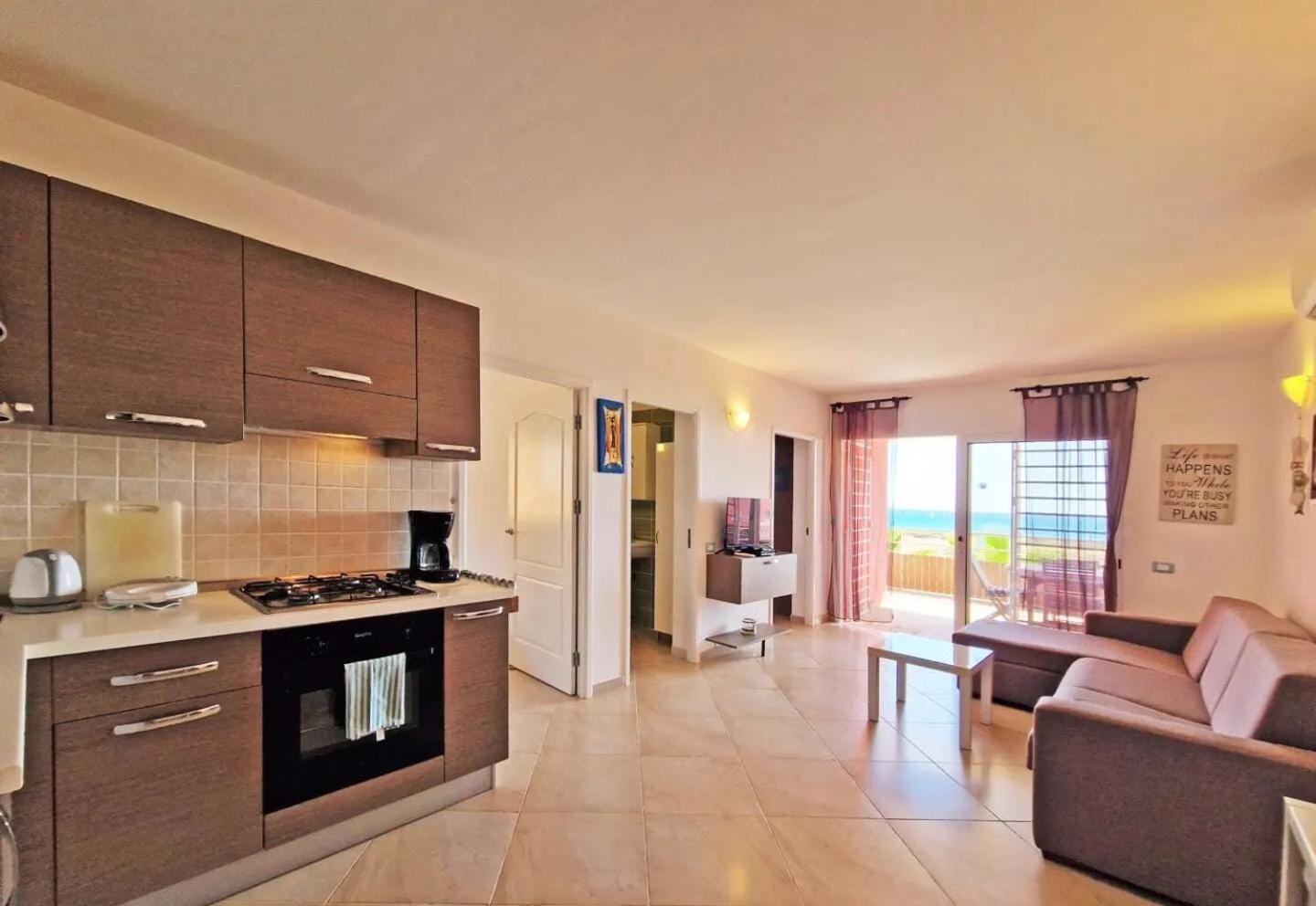 Two-Bedroom Apartment with Ocean View photo 2