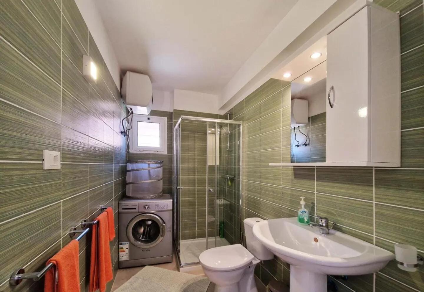 Two-Bedroom Apartment with Ocean View photo 3