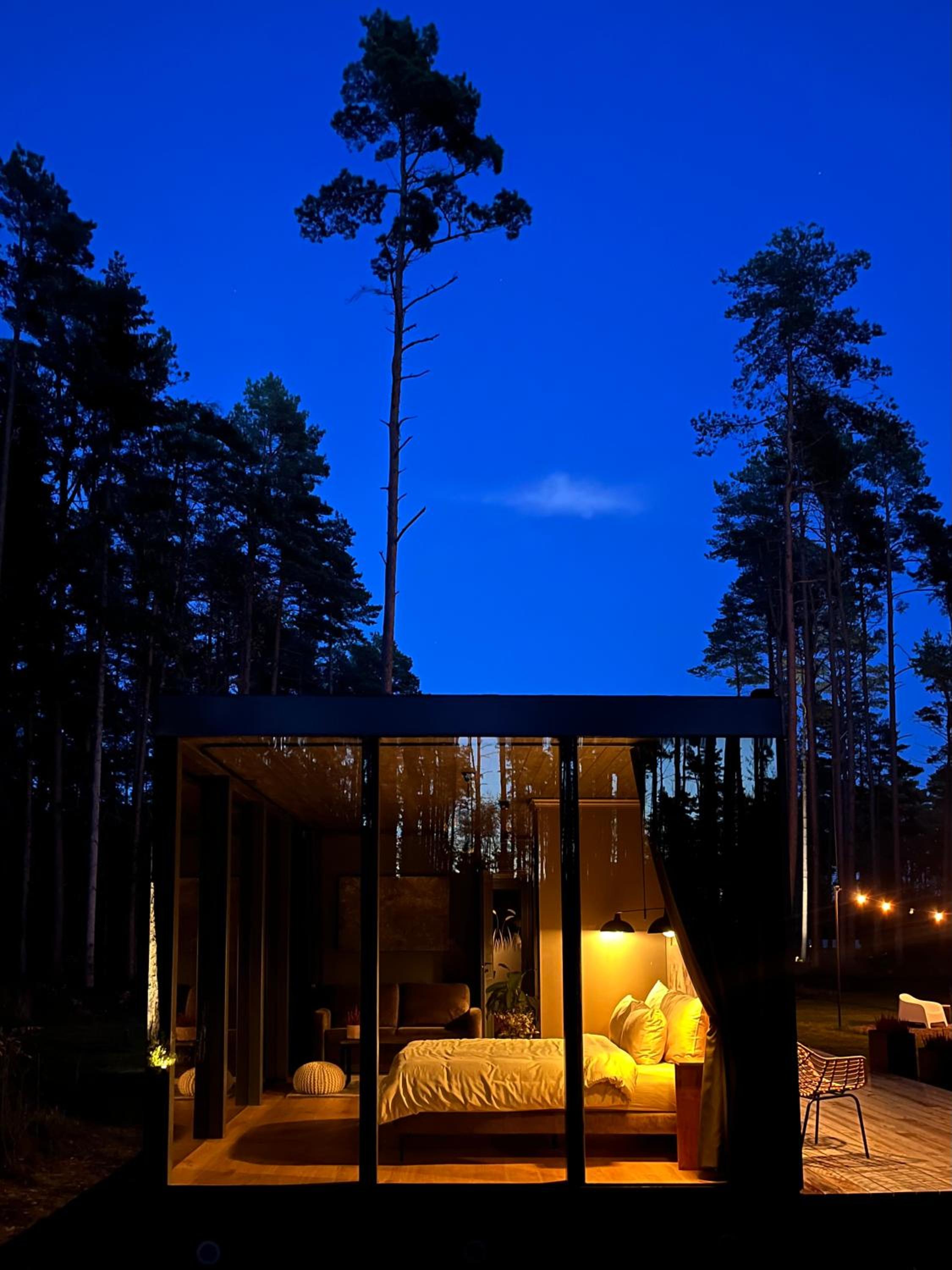 One-Bedroom House photo 1