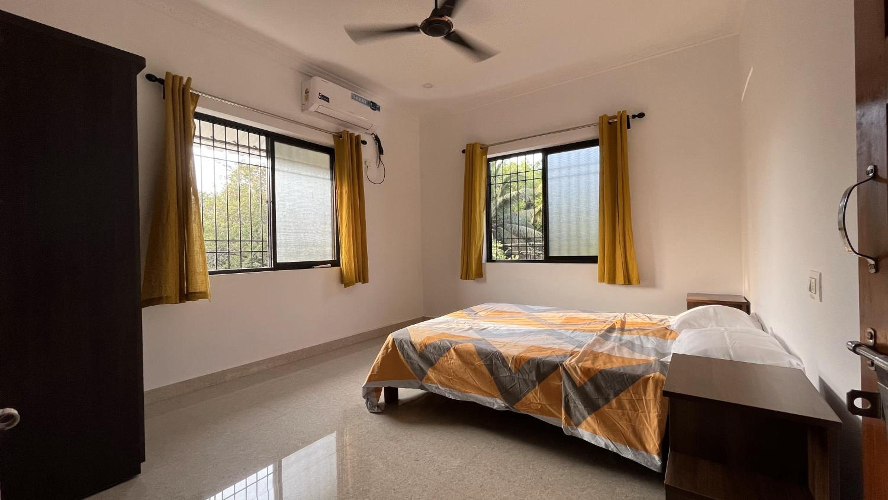 Two-Bedroom Deluxe Apartment with Balcony photo 2