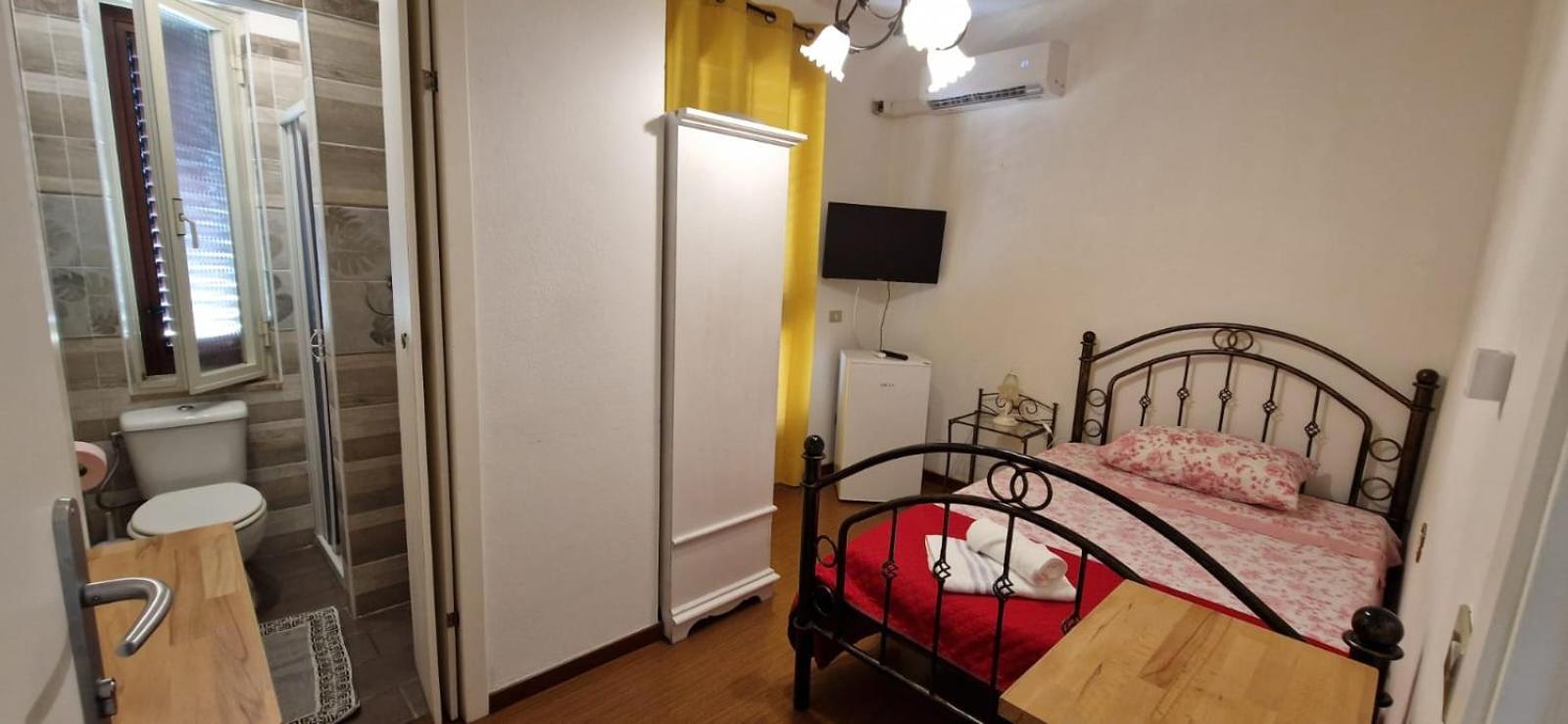 Deluxe Single Room photo 1