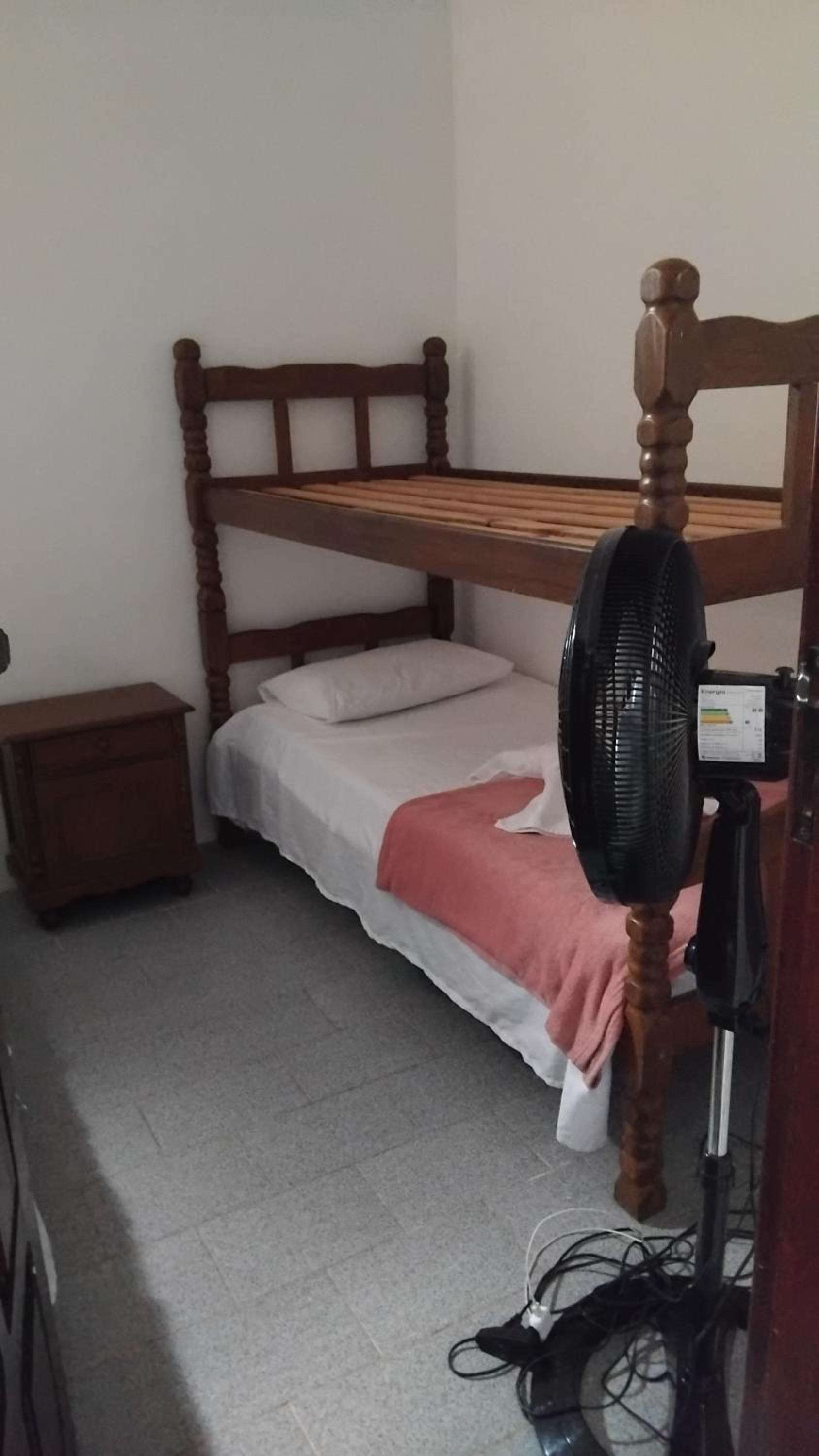 Mixed Dormitory Room photo 1