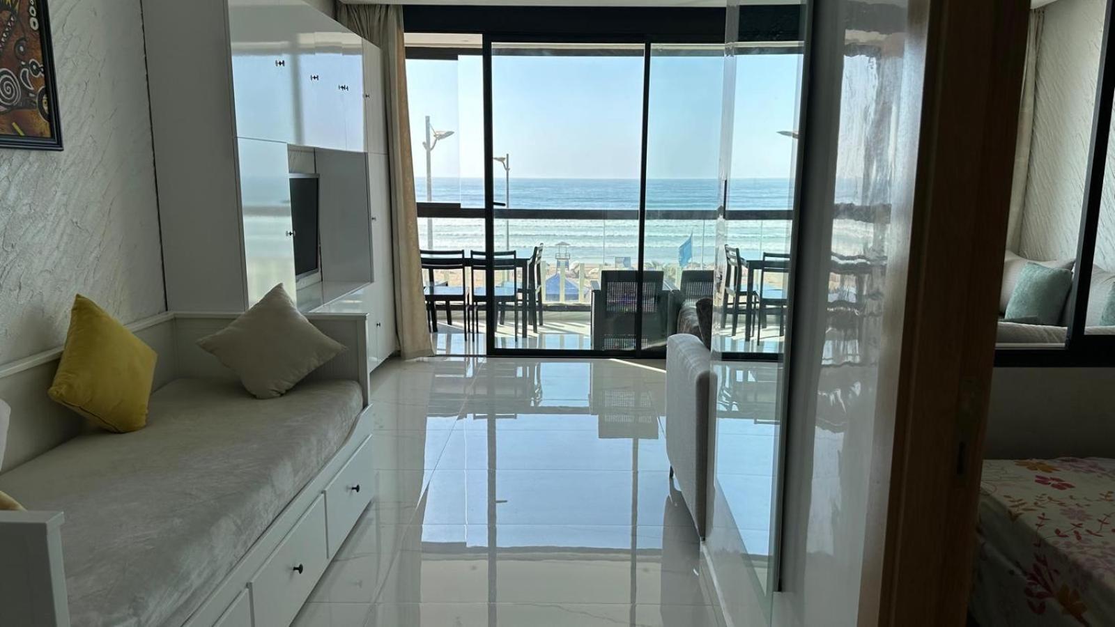 One-Bedroom Premium Apartment with Ocean View photo 2