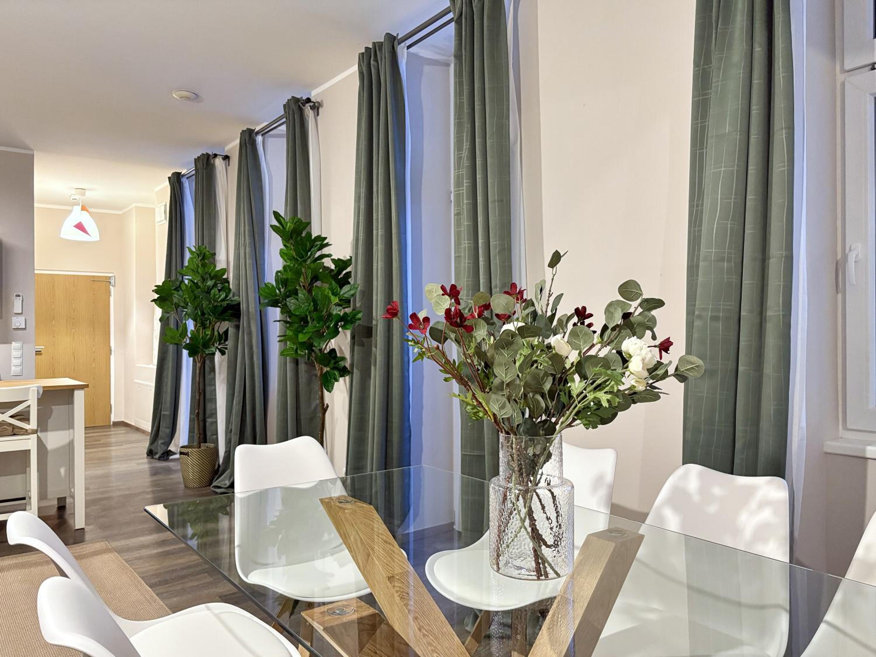 Balkon I Close to S-Bahn I 5 Minutes to Mall, Photo 11
