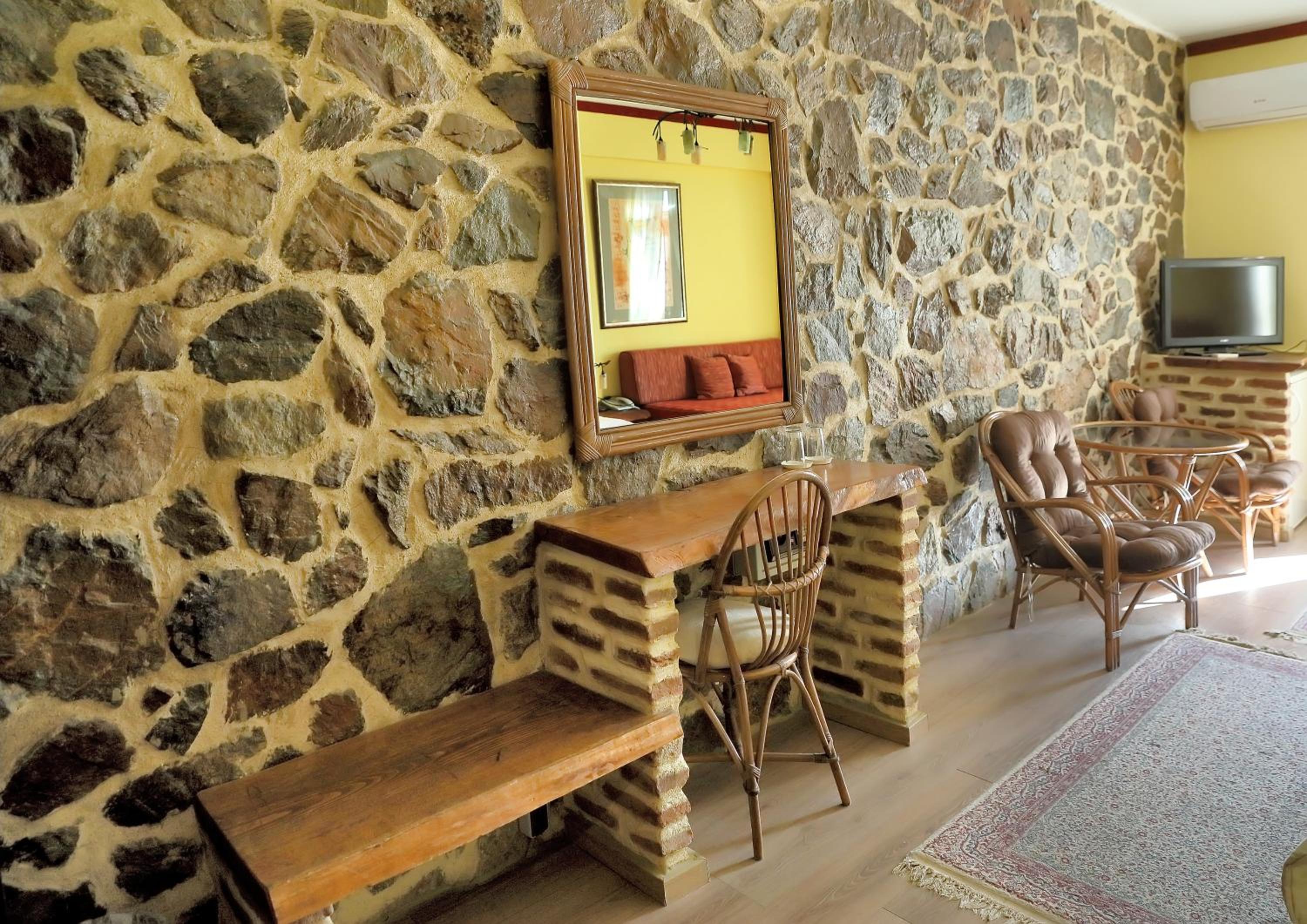 Triple Room with Lake View photo 2