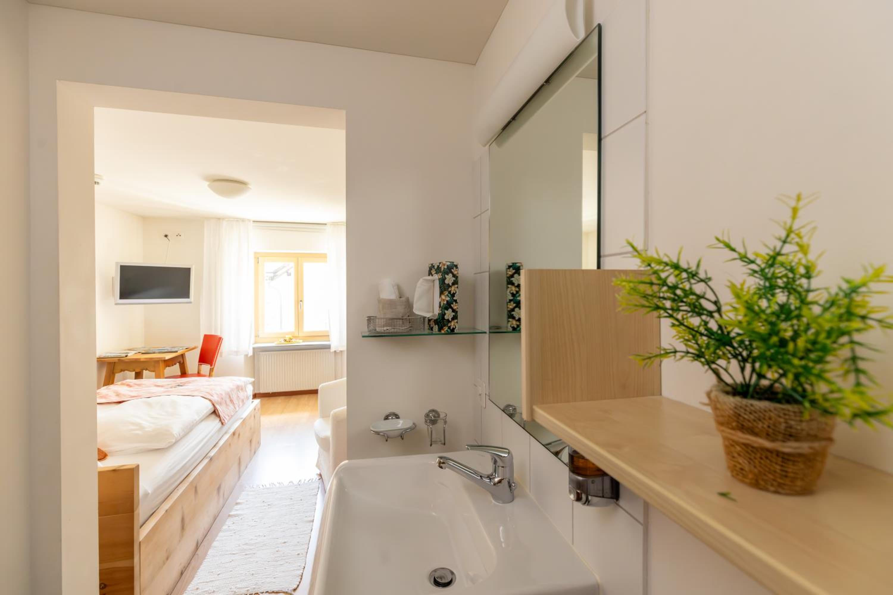 Superior Single Room photo 3
